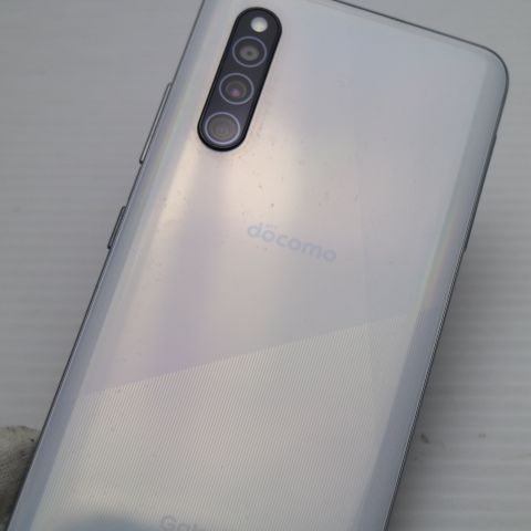 超美品 SC-41A Galaxy A41 ホワイト スマホ 白ロム 土日祝発送OK