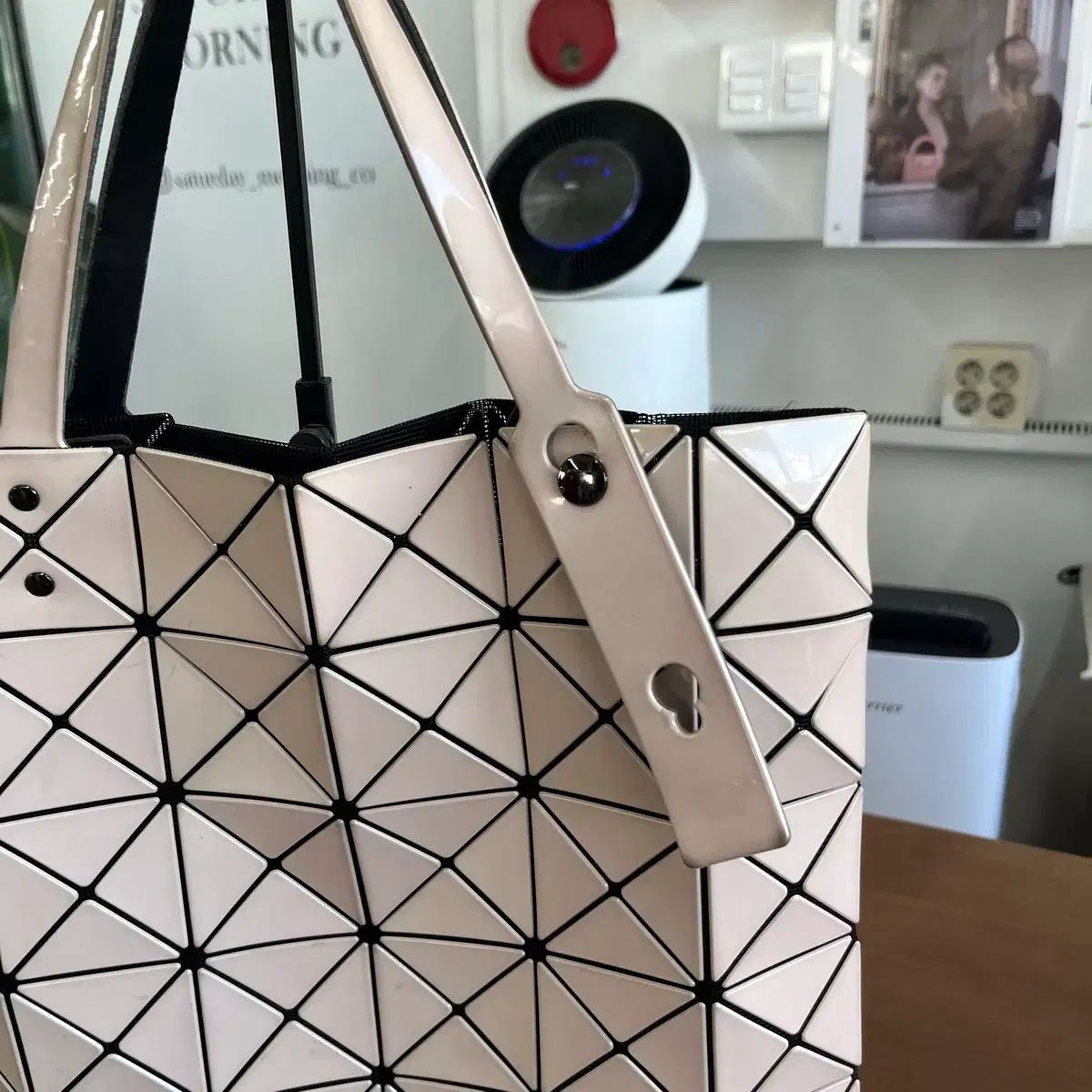 中古良品 バオバオ ルーセント　トートバッグBAOBAO イッセイミヤケ イッセイミヤケ バオバオ ルーセント トートバッグ OS - メルカリ