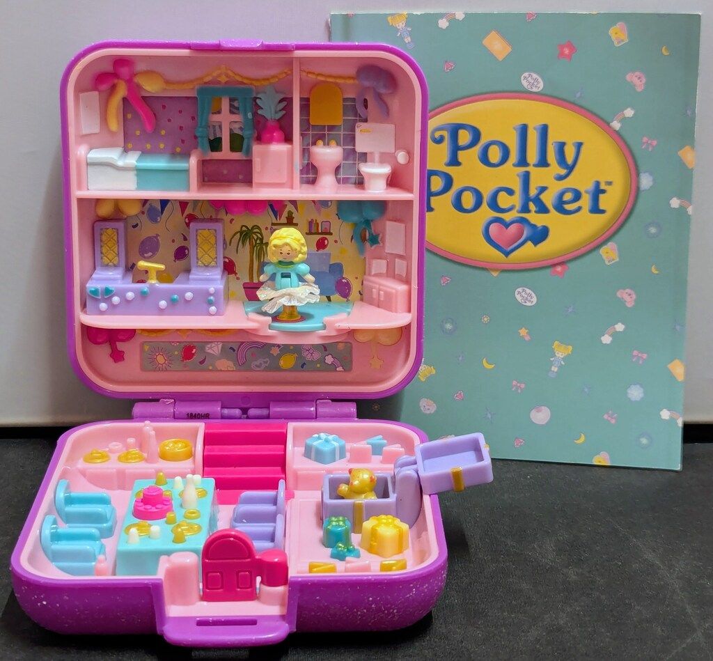 Bluebird Polly Pocket 30周年記念 PARTYTIME SURPRISE 復刻ver.