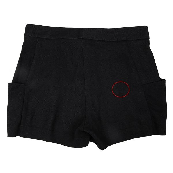 イッセイミヤケISSEY MIYAKE ポケットデザインショートパンツ 黒M位