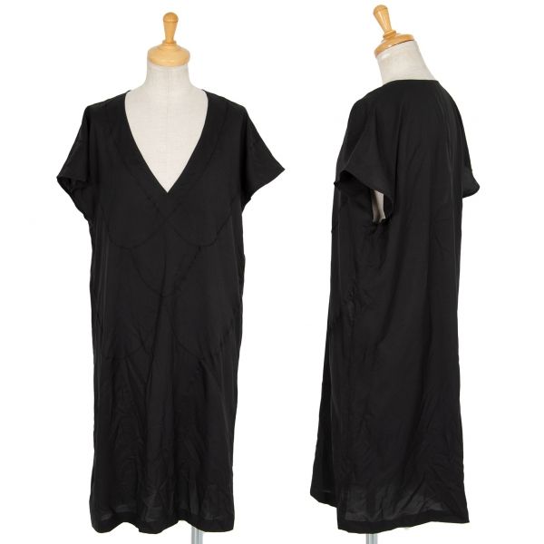 イッセイミヤケISSEY MIYAKE ポリデザインステッチノースリーブ