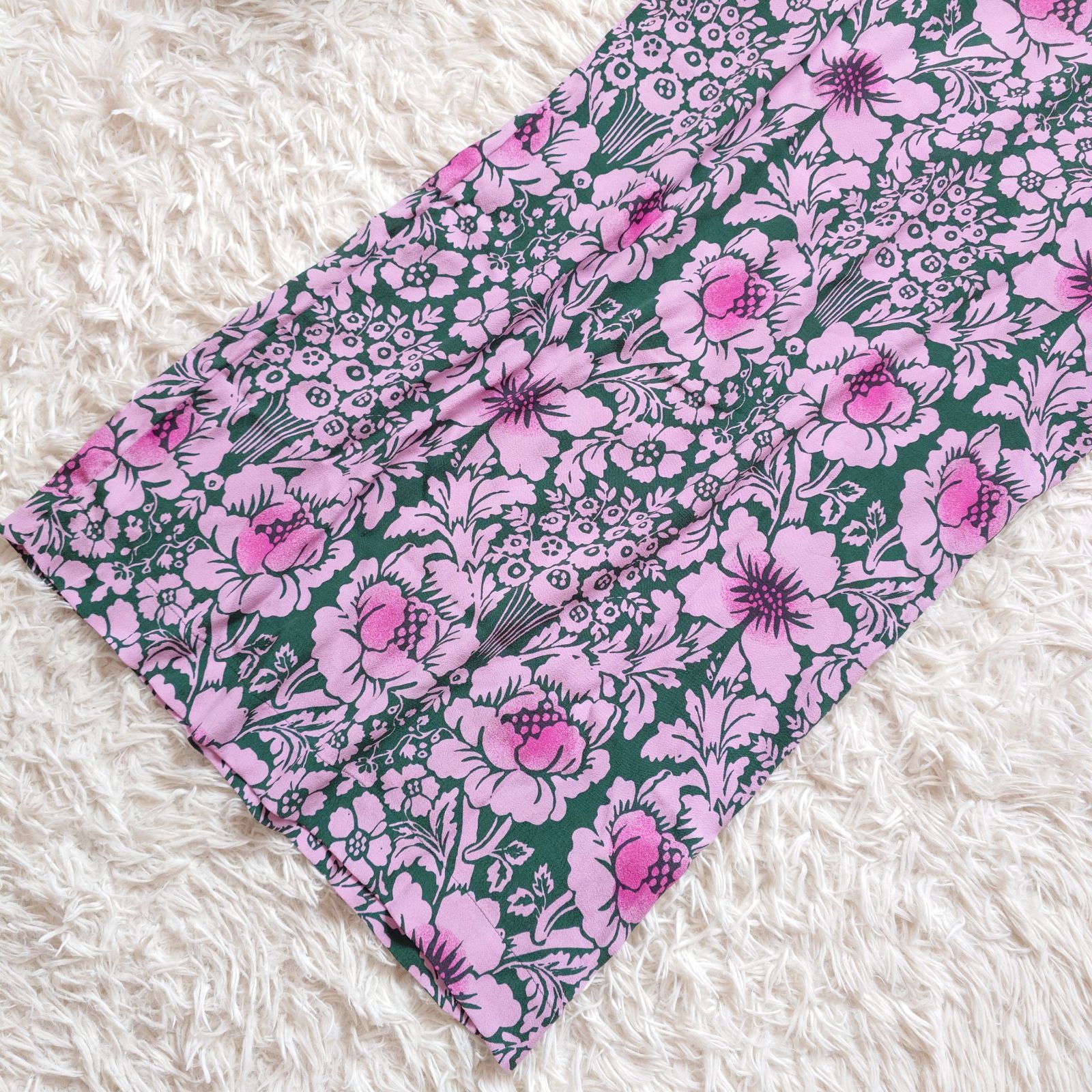 美品 Marimekko マリメッコ Lidia Juhannus ワンピース 総柄 花柄 ビス