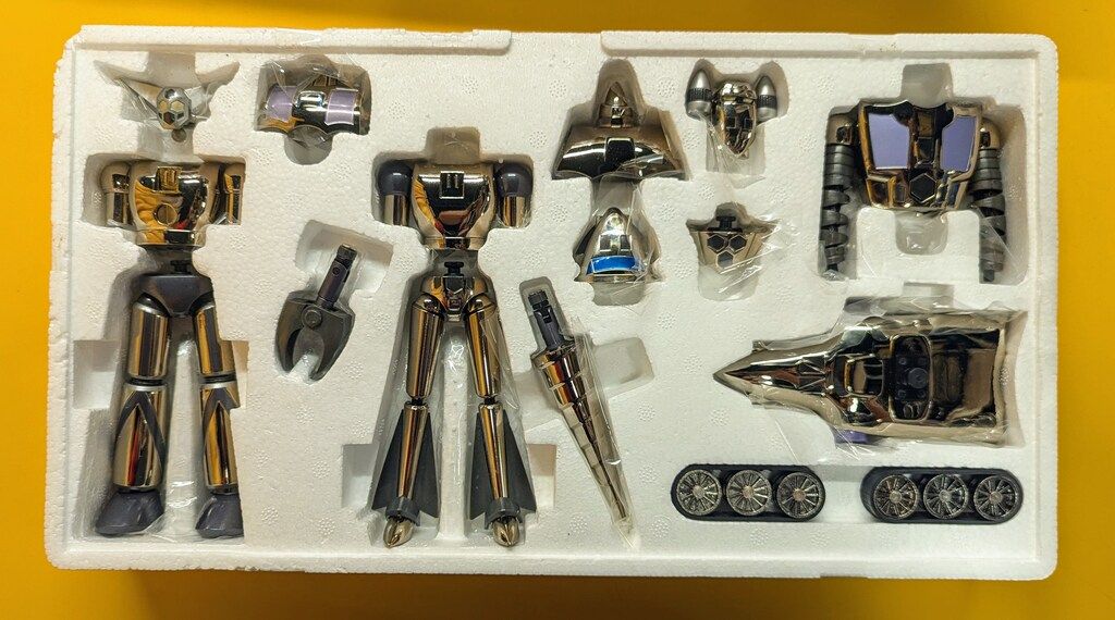 バンダイ 超合金魂 ゲッターロボ練習機 メタリック仕様 GX-06M - メルカリ