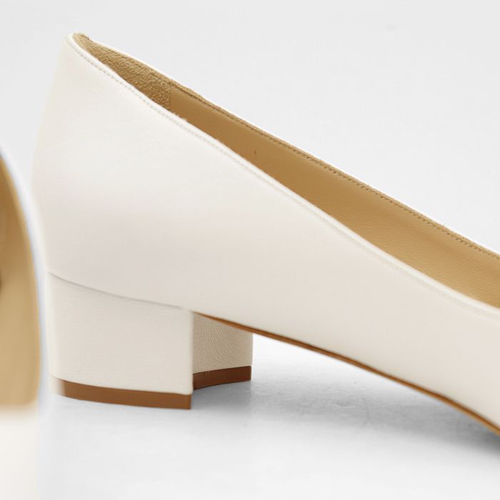 SALE【新品同様】MANOLO BLAHNIK マノロブラニク ローヒールパンプス