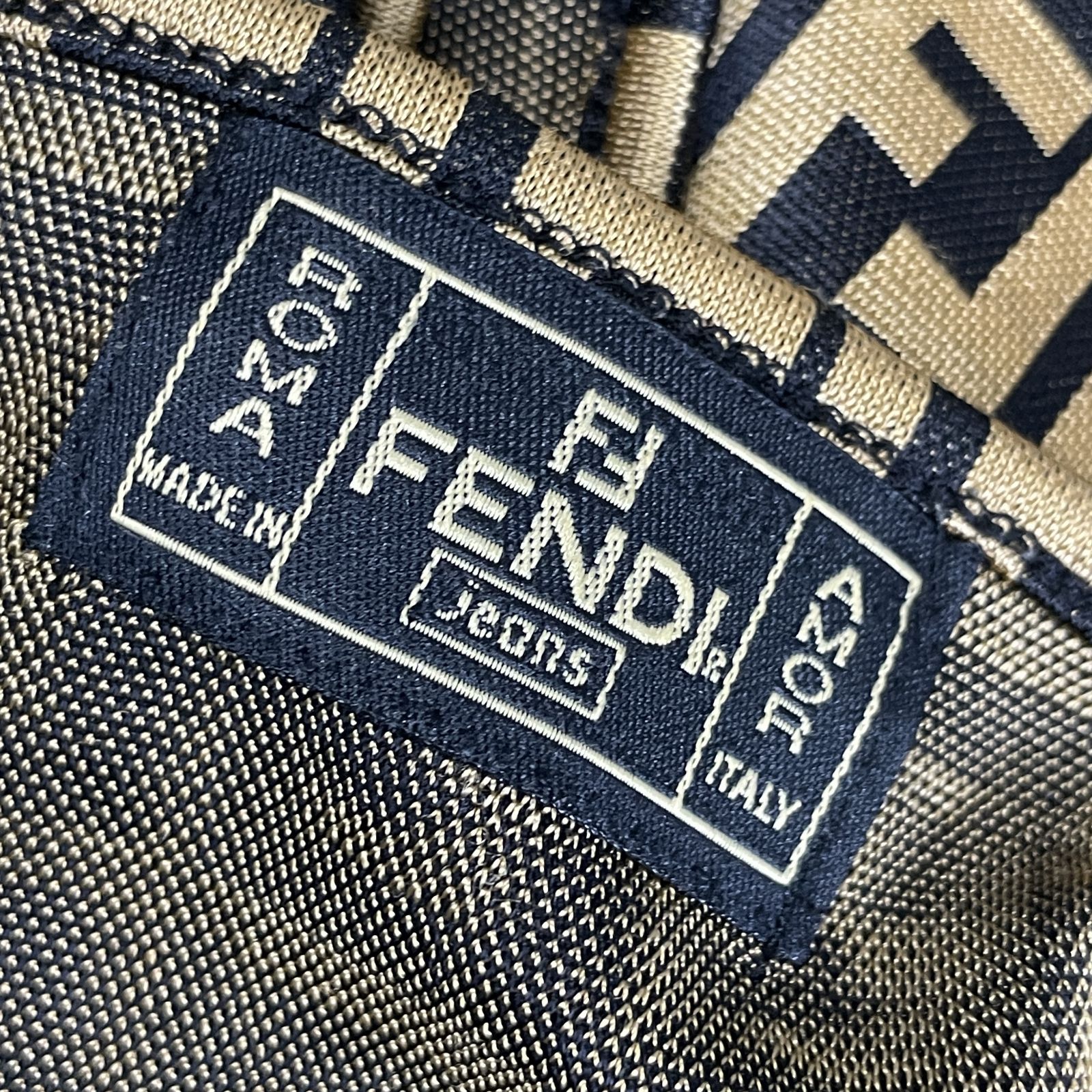 FENDI フェンディ ズッカ柄 カットソー 半袖Tシャツ ストレッチ ドライ