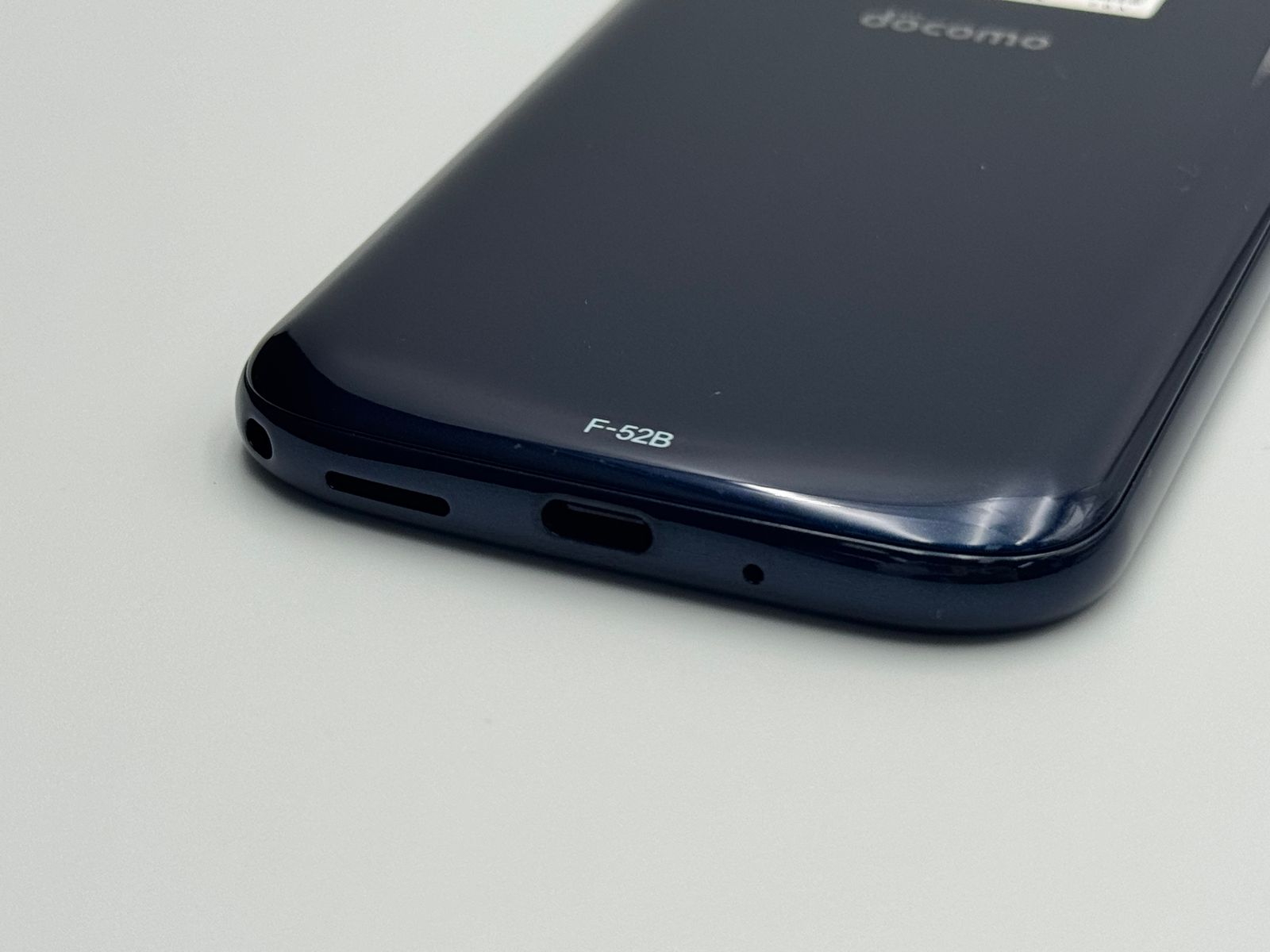 中古B】らくらくスマホ F-52B ネイビー SIMフリー 64GB - メルカリ