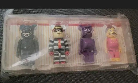 BE@RBRICK(ベアブリック) 150% マクドナルド 4種セット 未開封