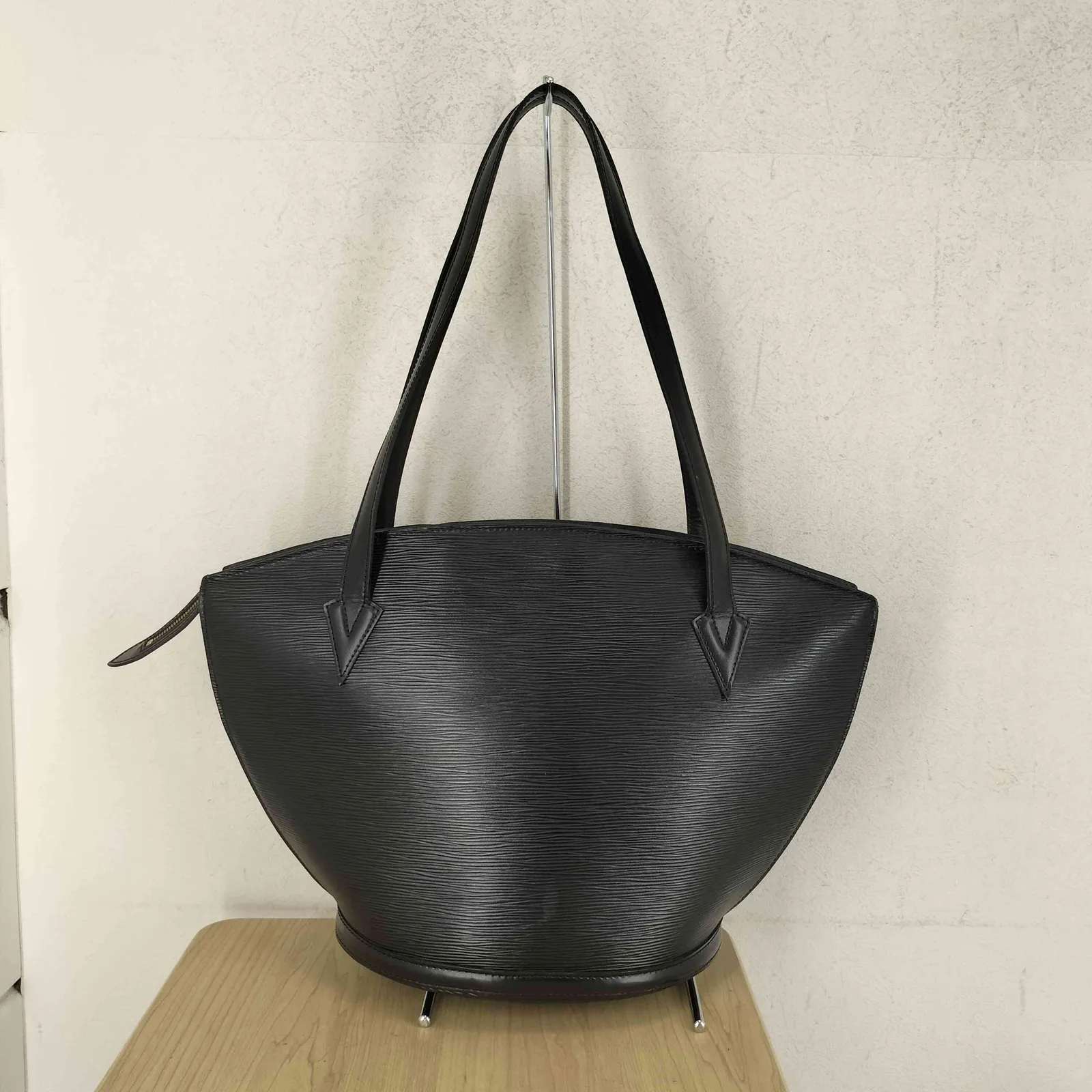 ぼーずんLouis Vuitton エピ トートバッグ ブラック ルイヴィトン LOUIS VUITTON エピ サンジャック ショッピング トート