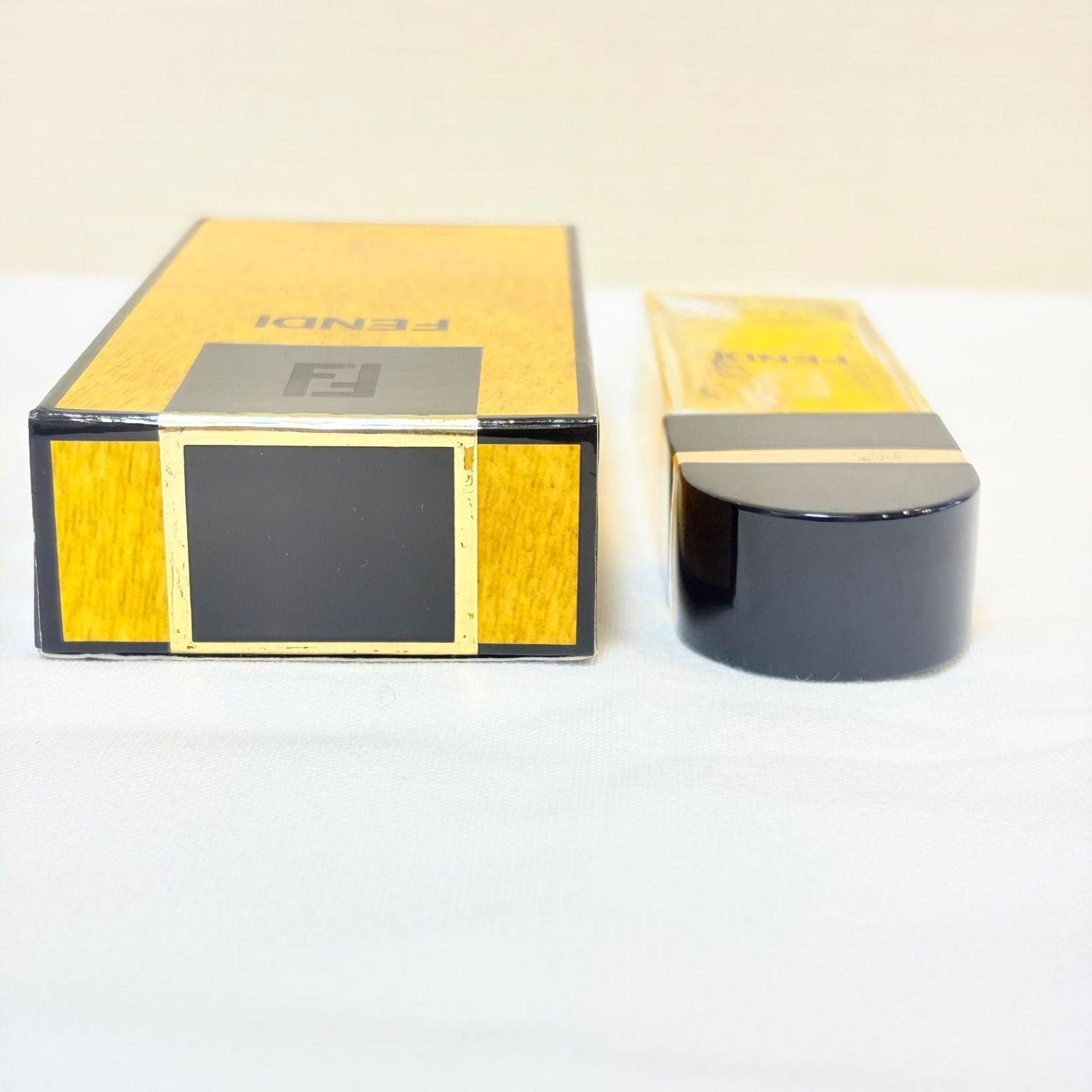 新品未使用 FENDI eau de toilette フェンディ オードトワレ 香水 25ml