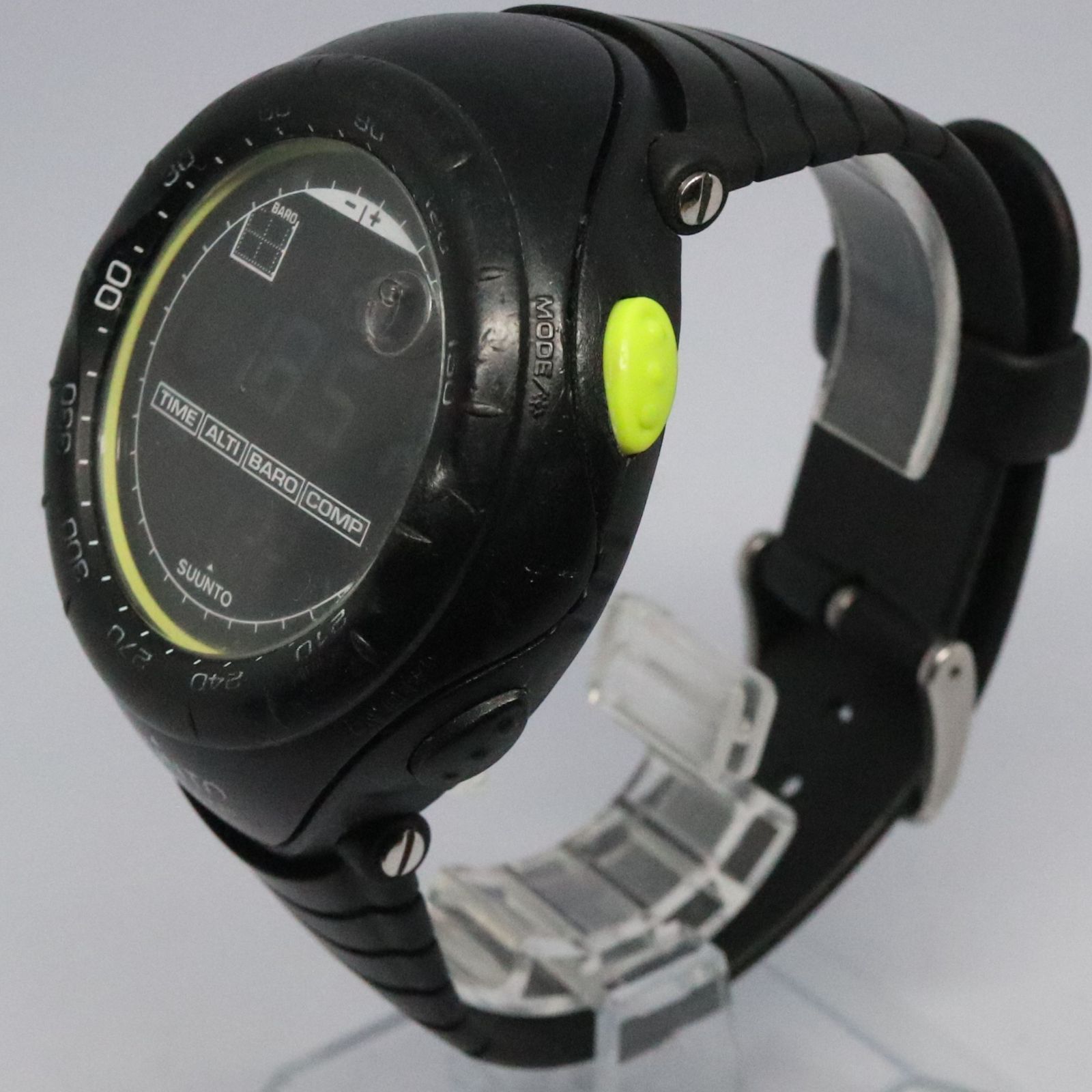 稼働品】SUUNTO スント VECTOR ベクター SS018729000 反転液晶 BLACK