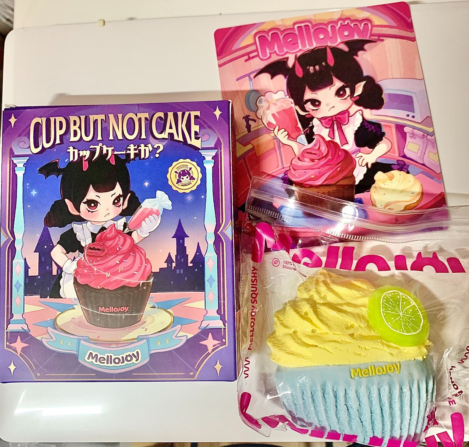 中古開封済み】Mellojoy メロジョイ スクイーズ カップケーキか