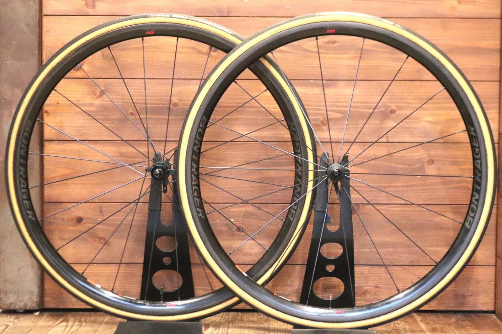 ボントレガー BONTRAGER アイオロス AEOLUS XXX 2 カーボン チューブ