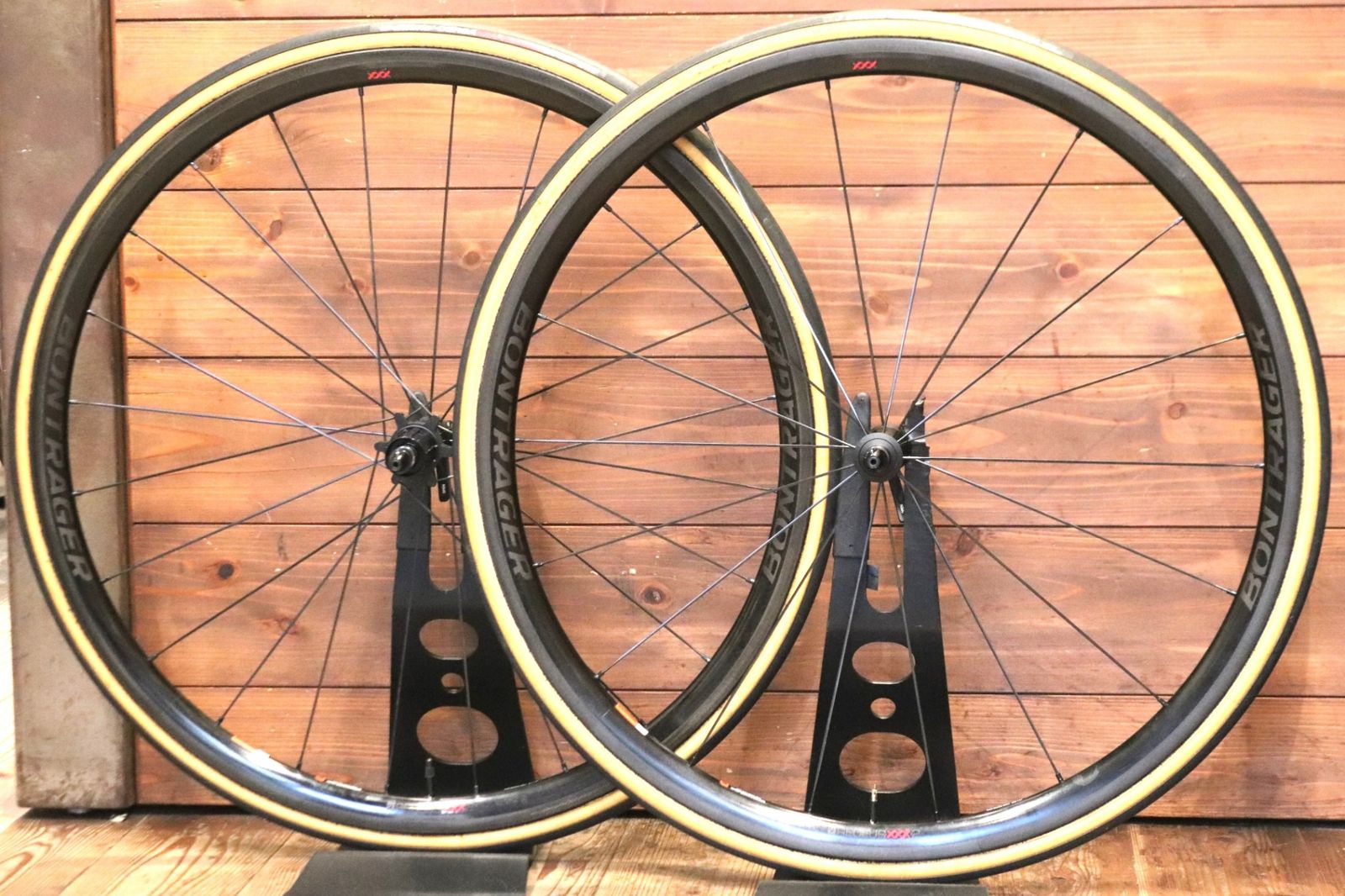 ボントレガー BONTRAGER アイオロス AEOLUS XXX 2 カーボン チューブ