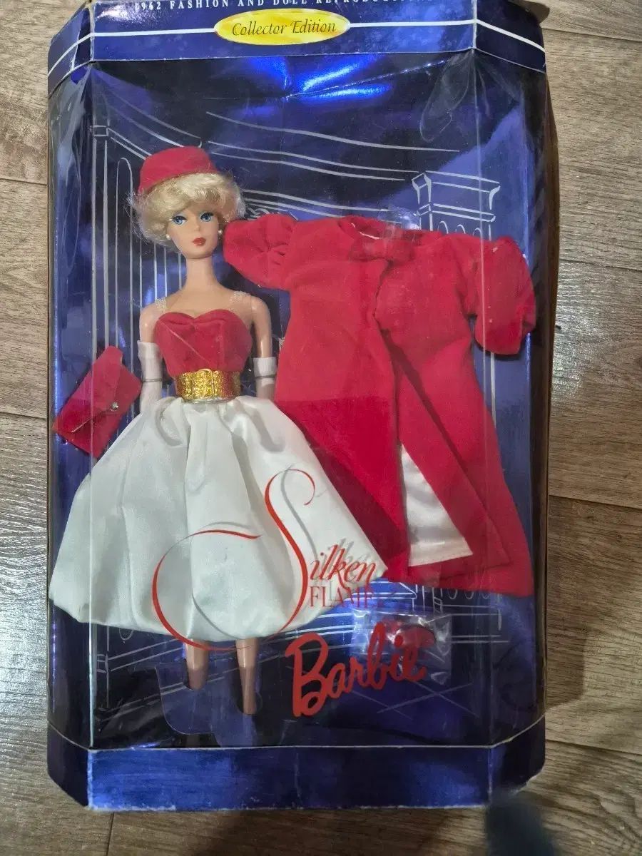 Barbie(バービー) シルク フレイム コレクター エディション ぬいぐるみ 7,640円