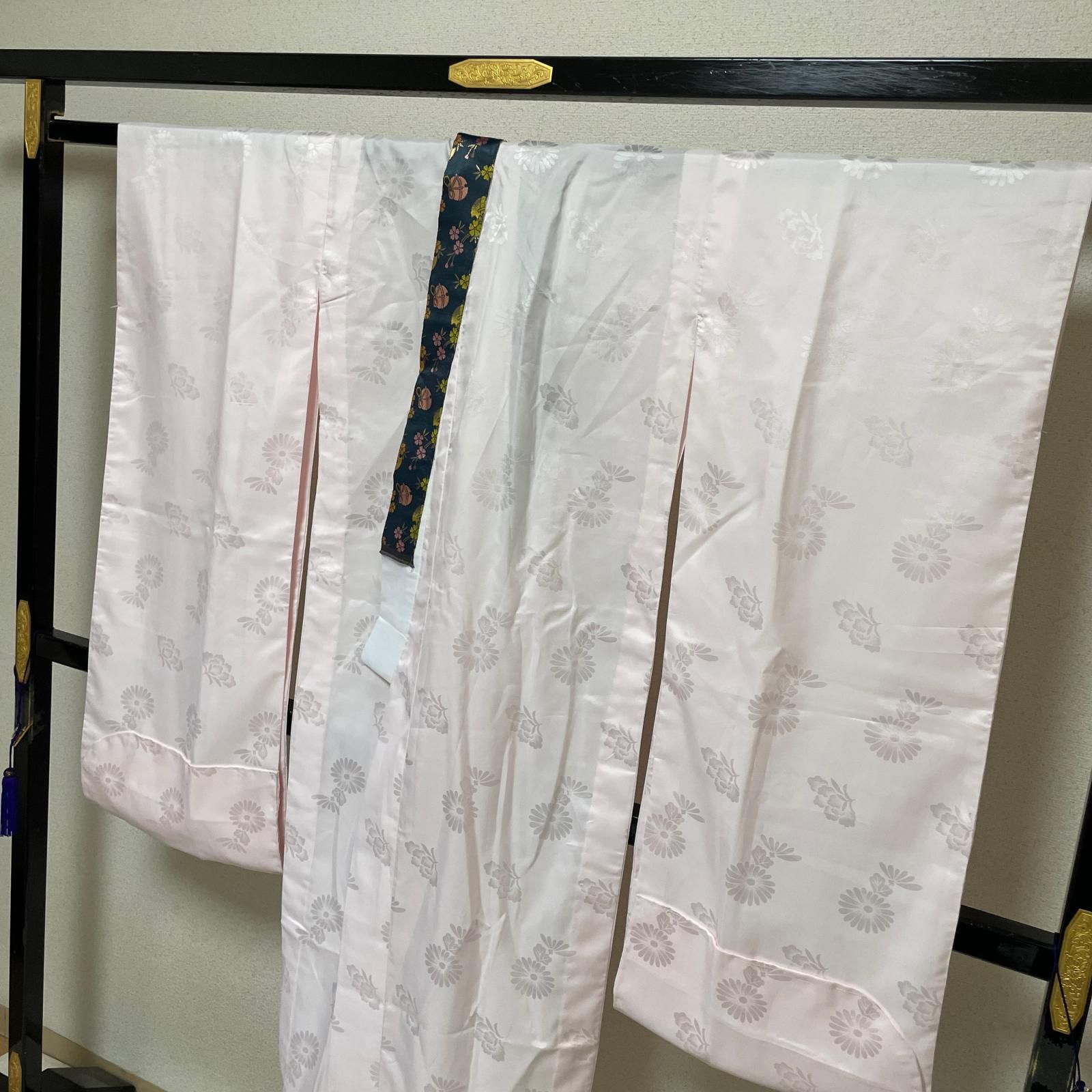 振袖長襦袢 裄68 上品な花模様 半衿付き 着物 化繊 X-5574 - メルカリ