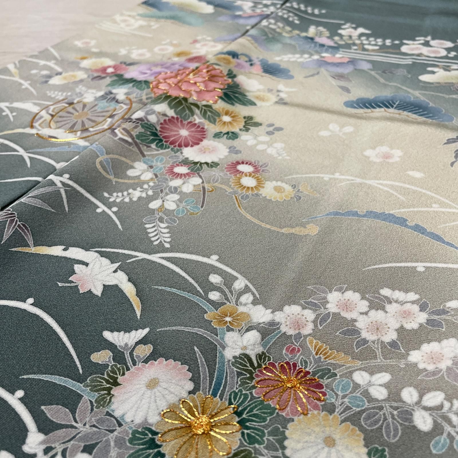 三松誂え 色留袖 花車の美しい染め 金駒刺繍 着物 正絹 一つ紋 X-5596 9,600円