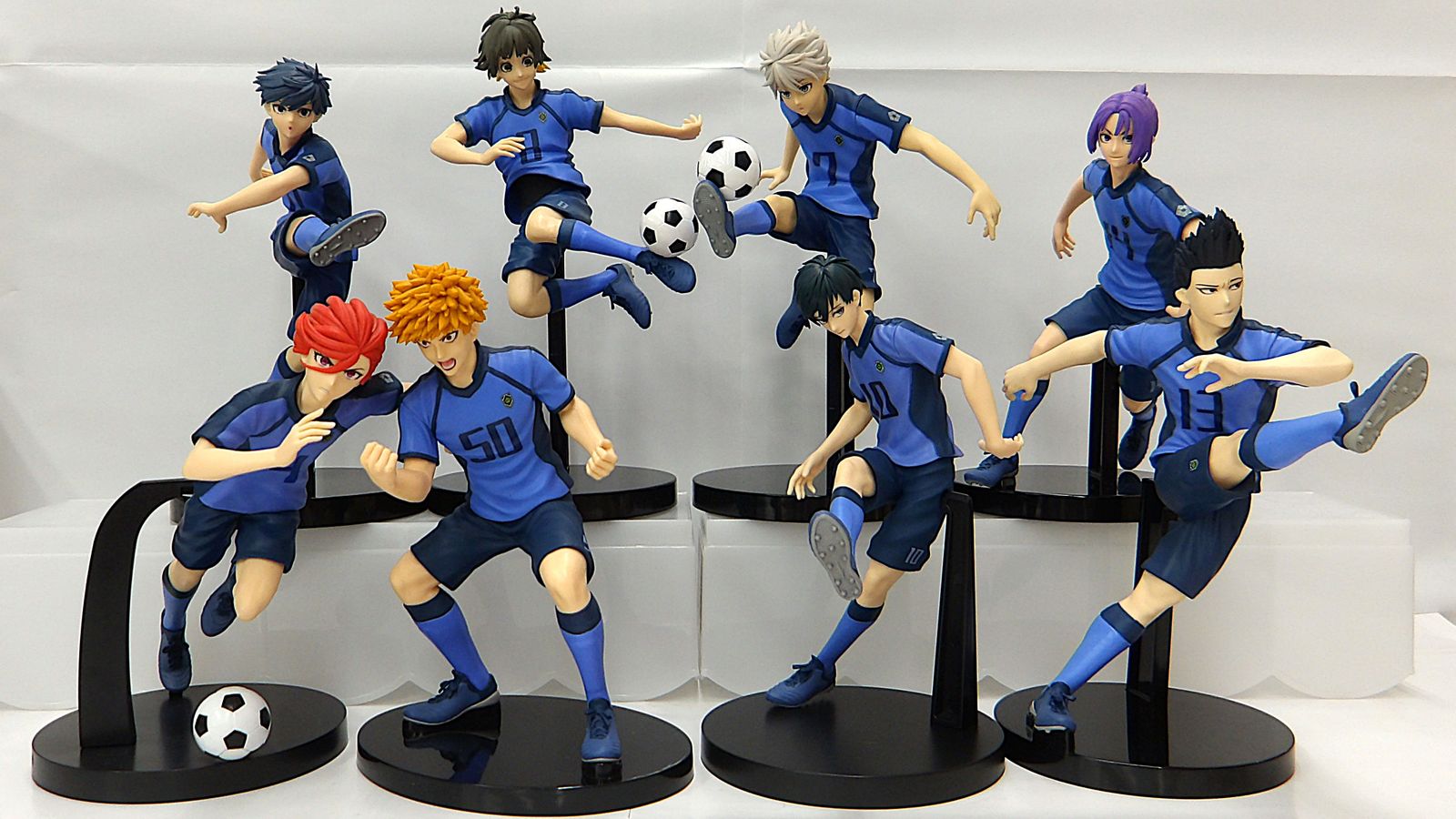ブルーロック フィギュア 8体セット まとめ売り 中古】 ブルーロック フィギュア 8種セット - メルカリ