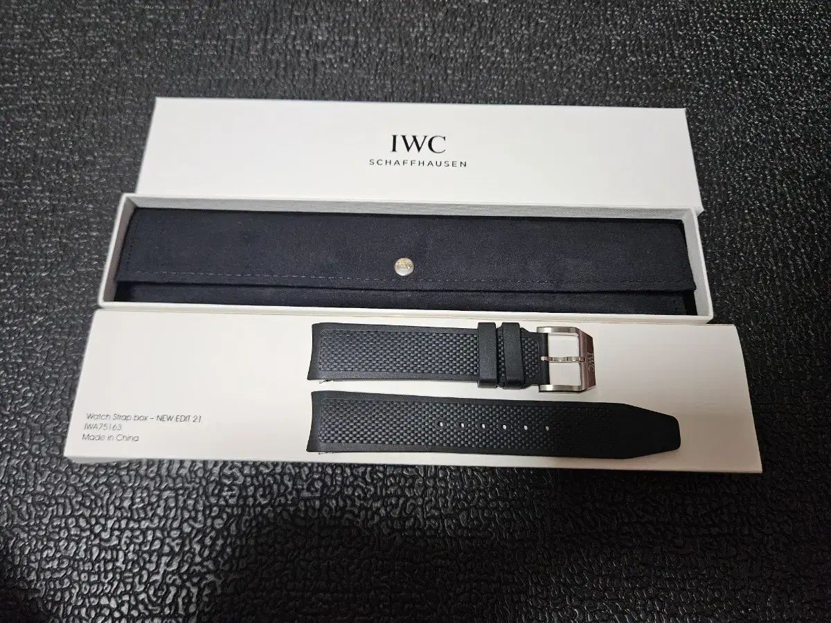 IWC ポルトギーザー 3716/3714用 ラバーストラップ ブラック