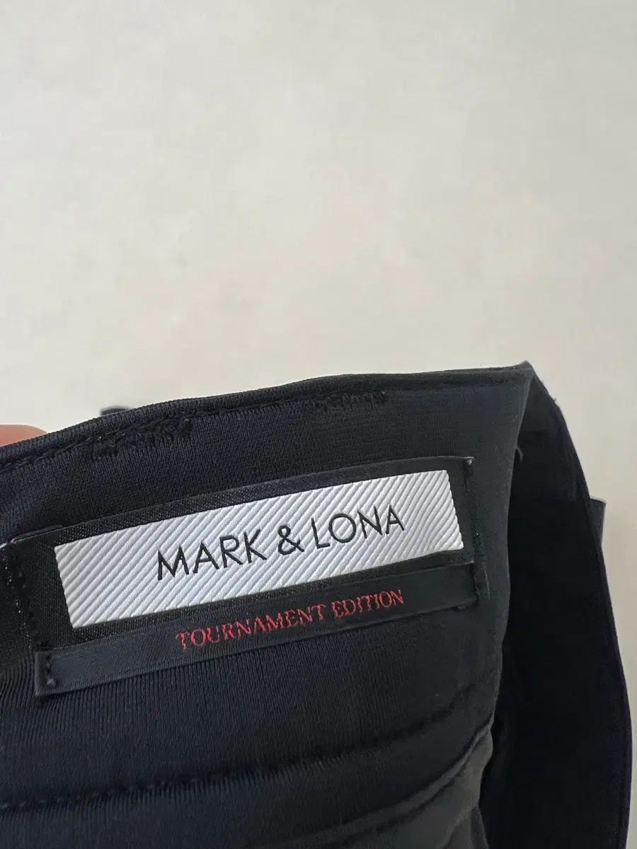 百貨店購入 MARK & LONA マークアンドロナ トーナメント EDITION