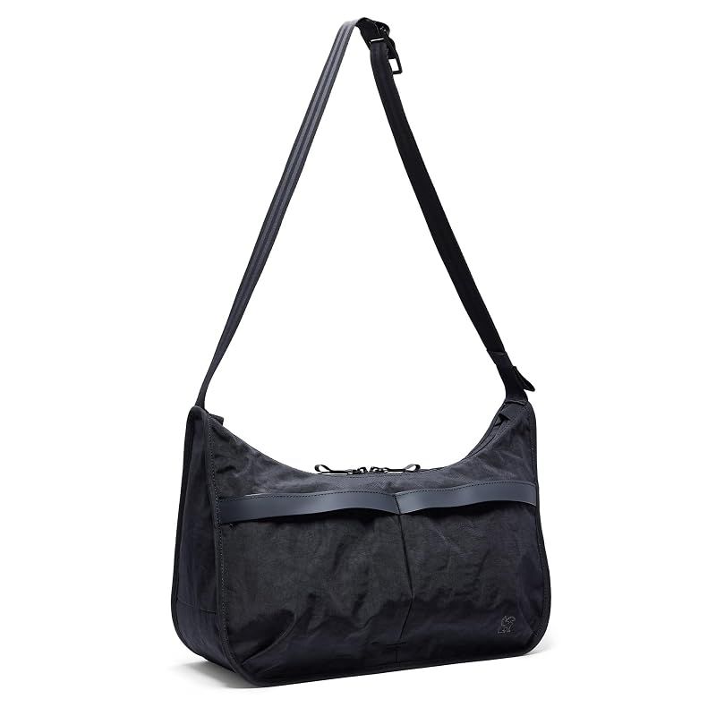 【新品】 [クローム] ショルダーバッグ YOYOGI 14L MESSENGER (現行モデル) 撥水 DISTRICT COLLECTION BLACK