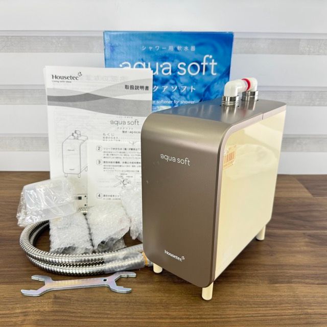 未使用品焼けあり ハウステック シャワー用軟水器 アクアソフト AQ