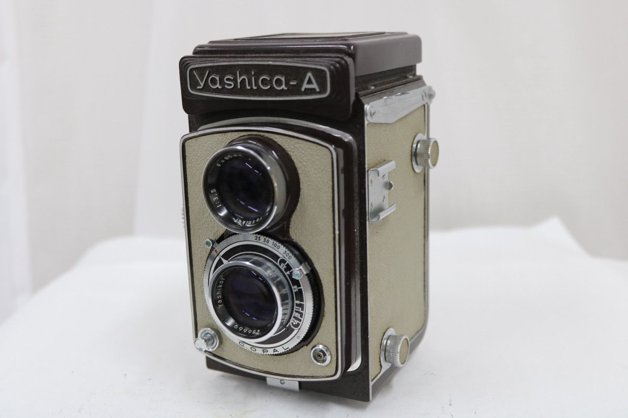 【返品保証】 ヤシカ Yashica Yashica-A 80mm F3.5 二眼カメラ e15590
