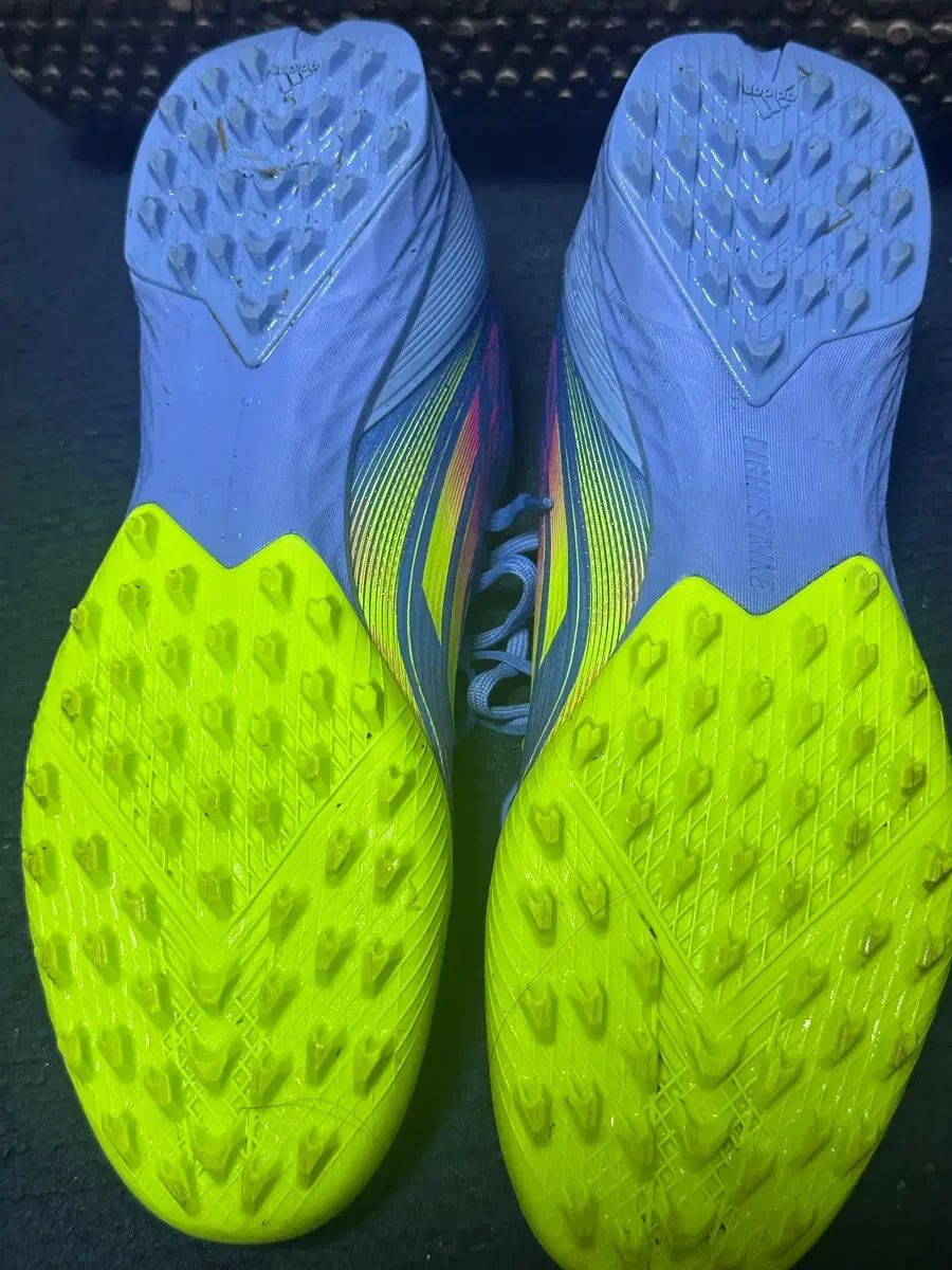 アディダス F50プロ FT サッカーシューズ アディダス F50プロ FT サッカーシューズ