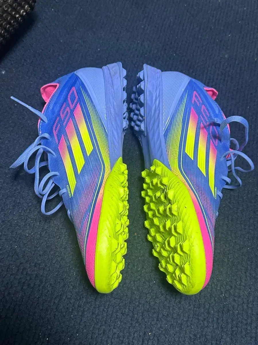 アディダス F50プロ FT サッカーシューズ アディダス F50プロ FT サッカーシューズ