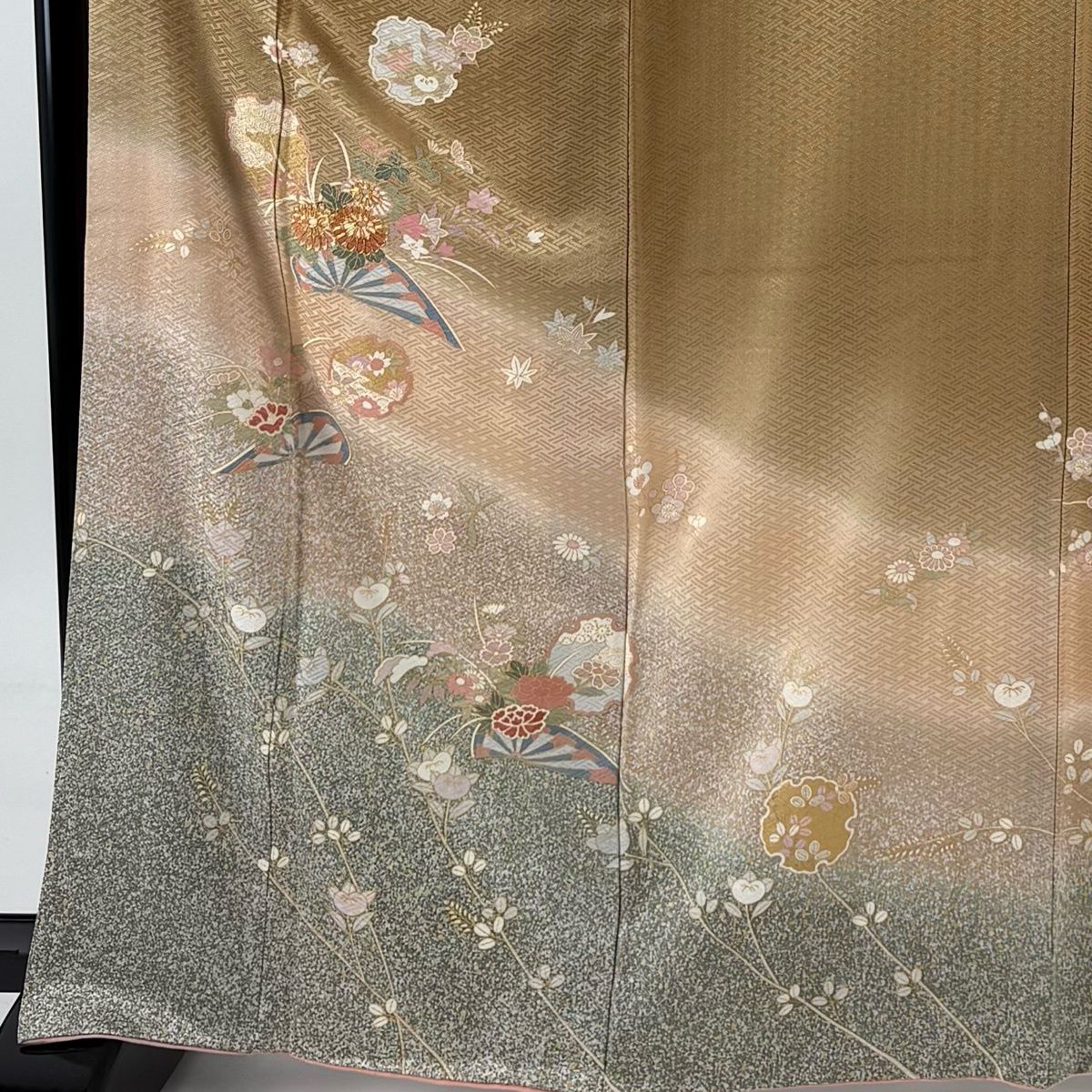 訪問着 身丈165.5cm 裄丈65.5cm M 袷 雪輪 草花 金糸 金彩 茶色 正絹