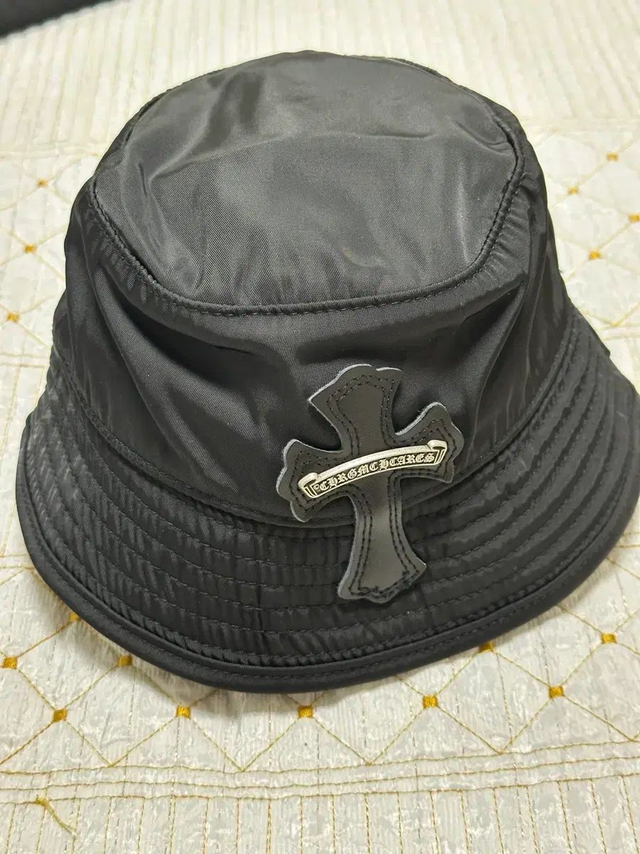 CHROME HEARTS クロムハーツ ブラック 十字架 バケットハット (Mサイズ)