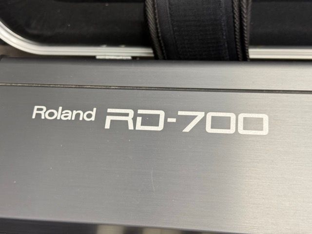 ローランド シンセサイザー【中古】動作保証 Roland RD-700 ステージ