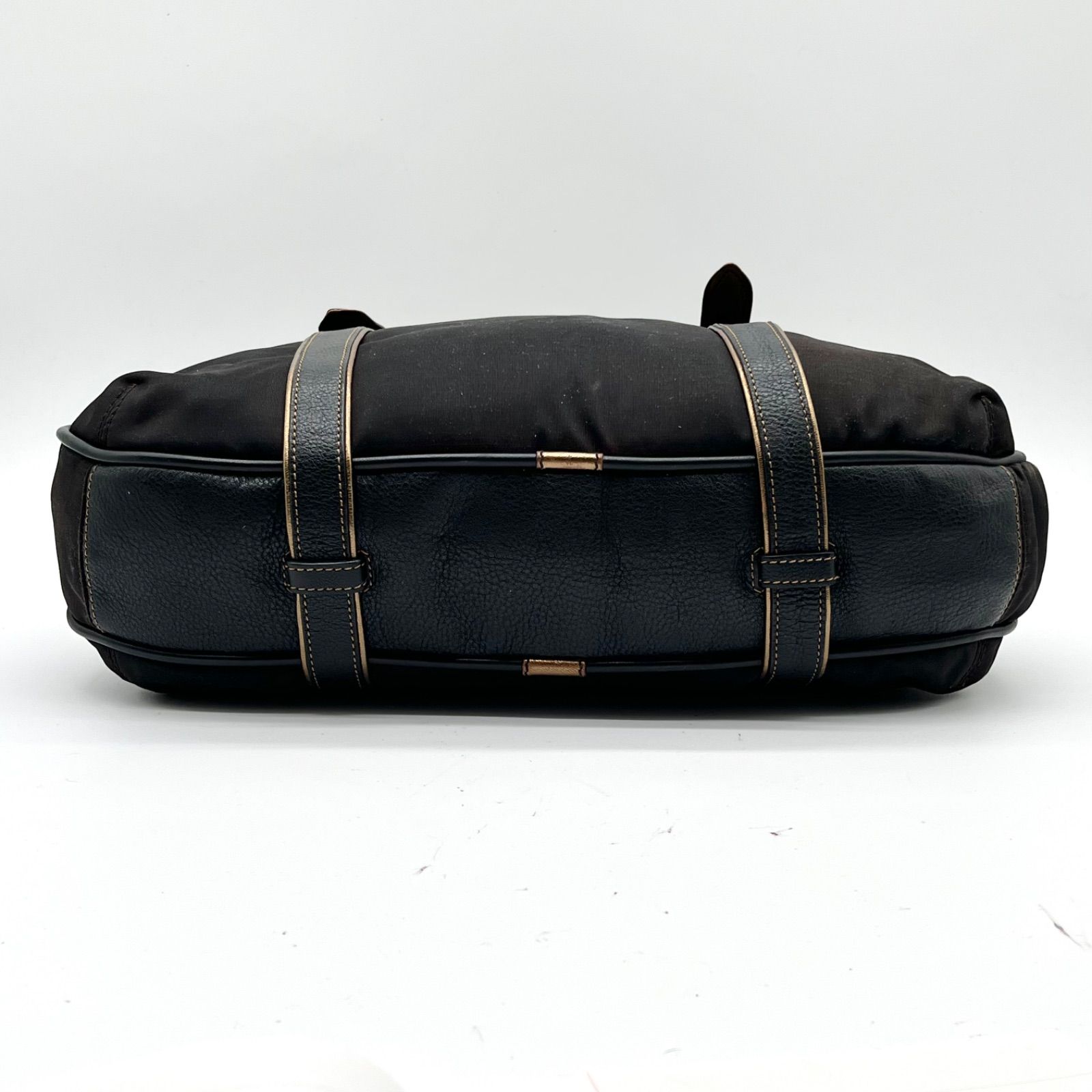 LOEWE ロエベ アナグラムロゴ ナイロン×レザー ショルダーバッグ