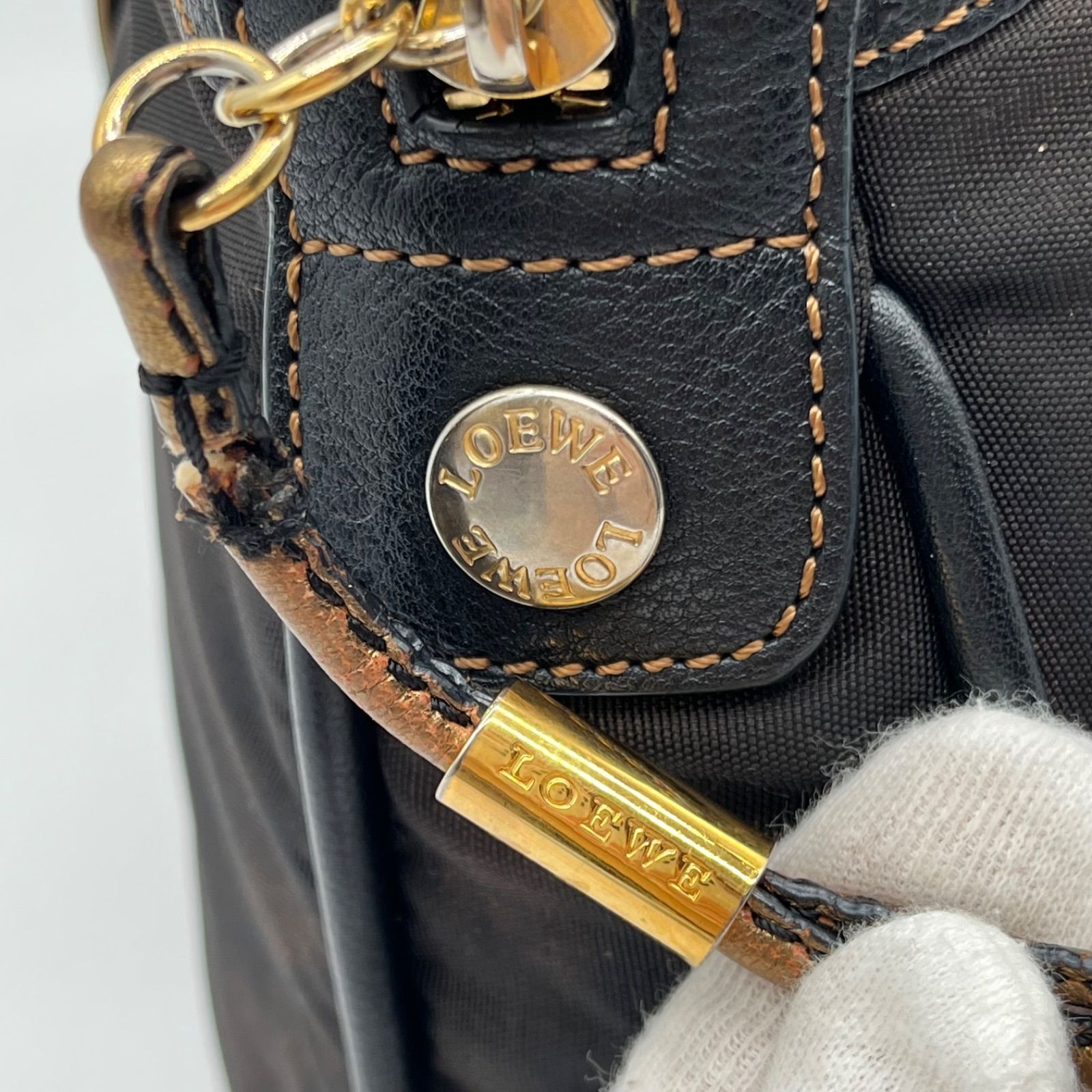 LOEWE ロエベ アナグラムロゴ ナイロン×レザー ショルダーバッグ