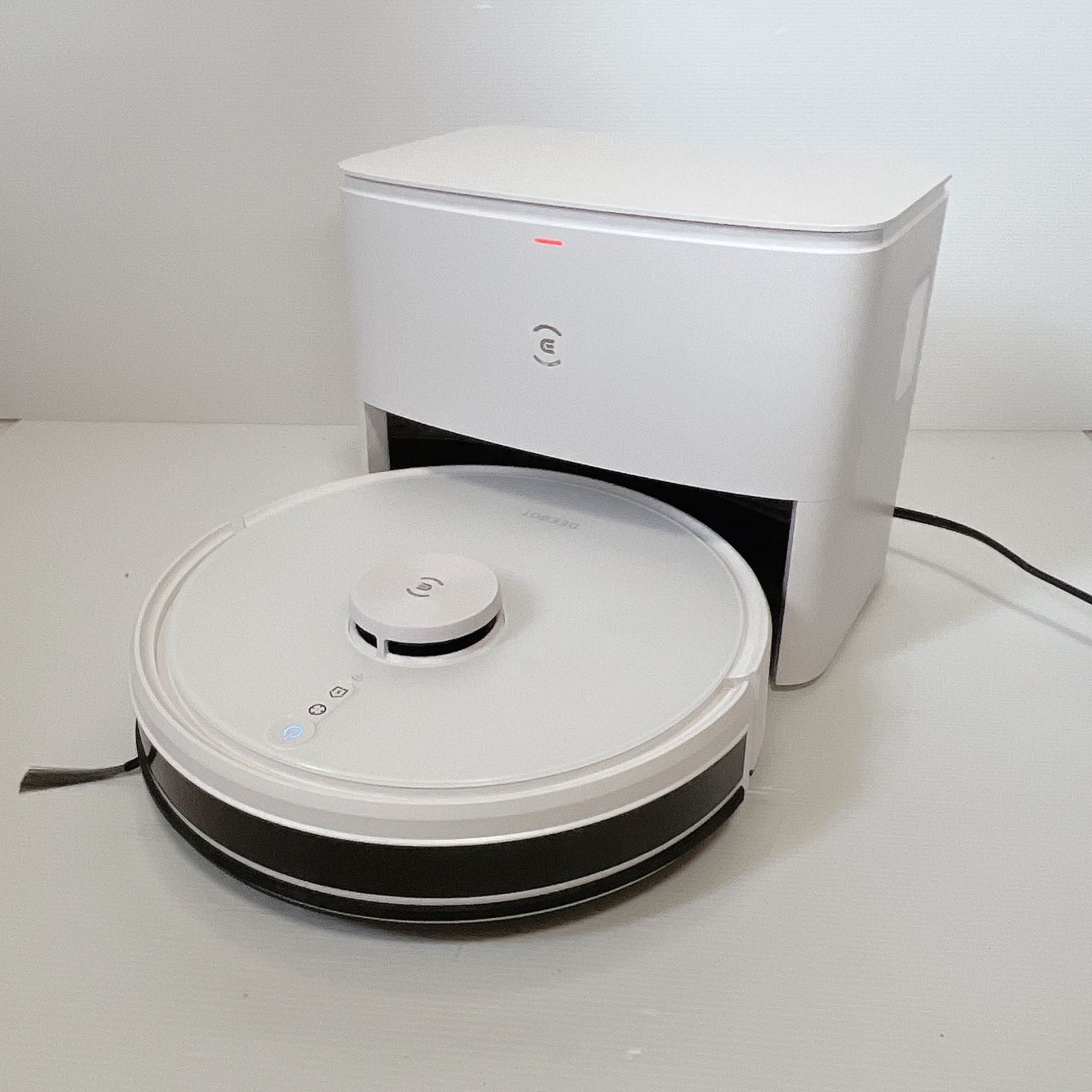 ECOVACS DEEBOT Y1 PLUS 床拭き ロボット掃除機 自動ゴミ収集 管理番号