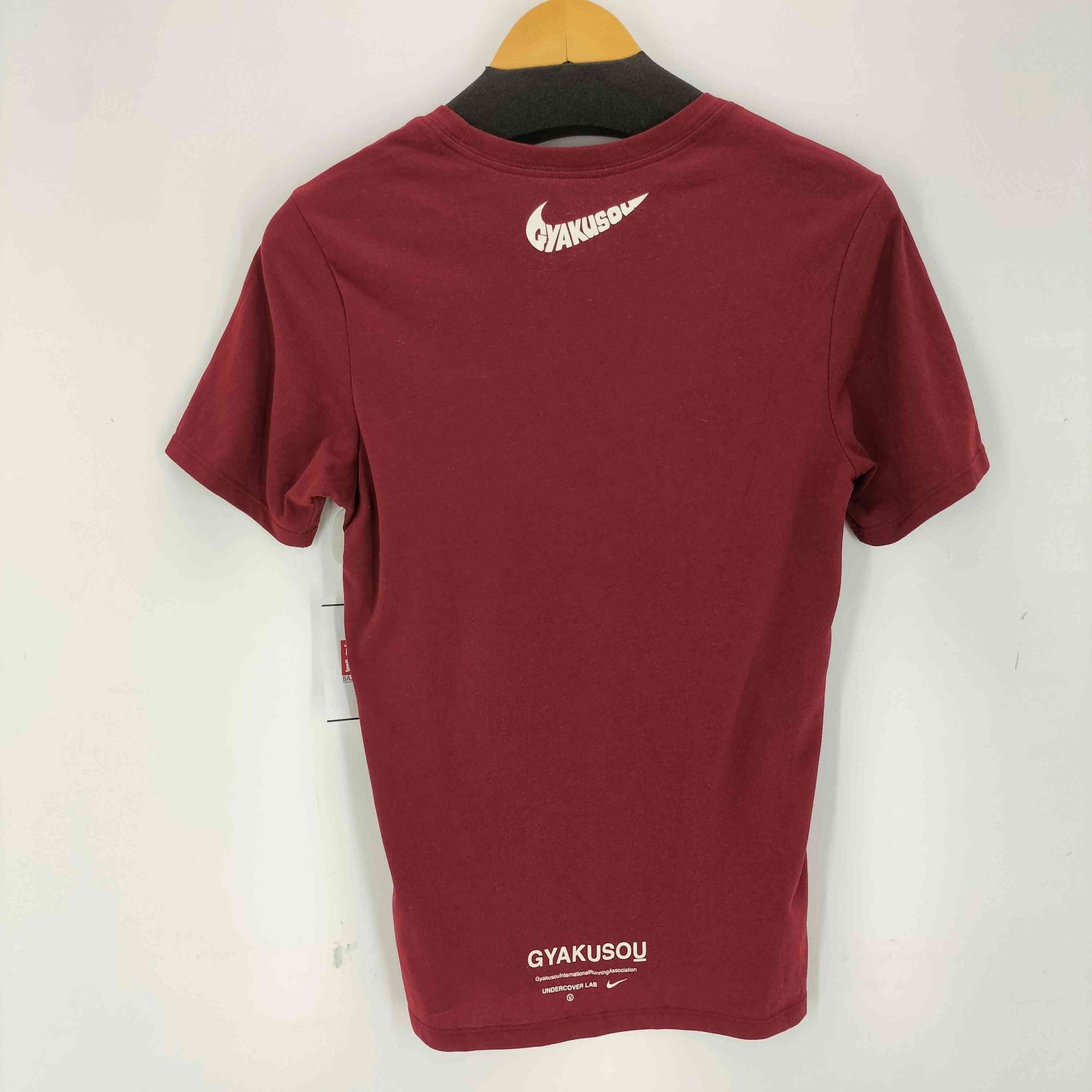 ナイキアンダーカバーギャクソウ NIKE UNDERCOVER GYAKUSOU DRI-FIT