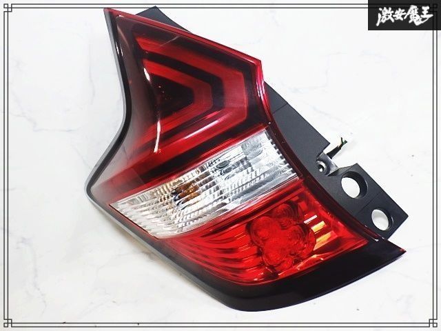 ☆点灯OK☆ 日産 純正 E12 HE12 ノート 後期 LED テールランプ テール
