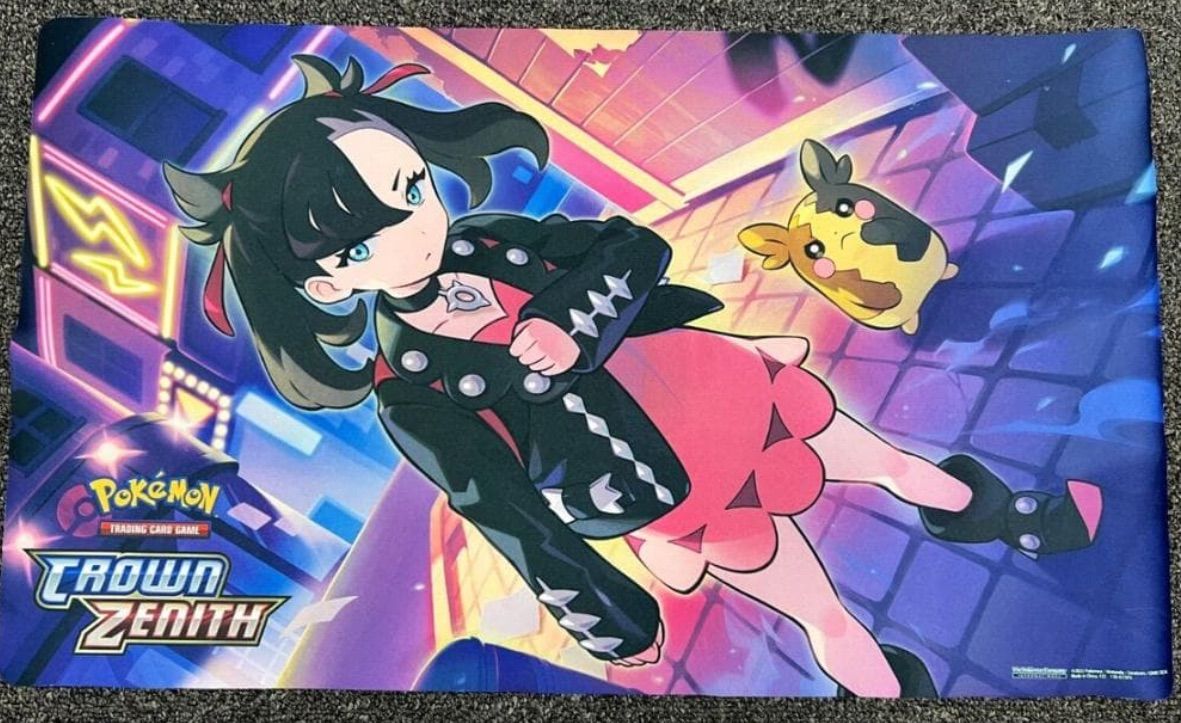 快*音様 フォルテ　プレイマット 海外限定 ポケモン CROWN ZENITH 海外 マリィ プレイマット - メルカリ