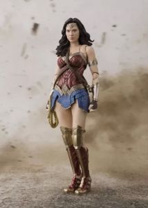 フィギュア S.H.Figuarts ワンダーウーマン（JUSTICE LEAGUE） 「ジャスティス・リーグ」【10日以内発送】