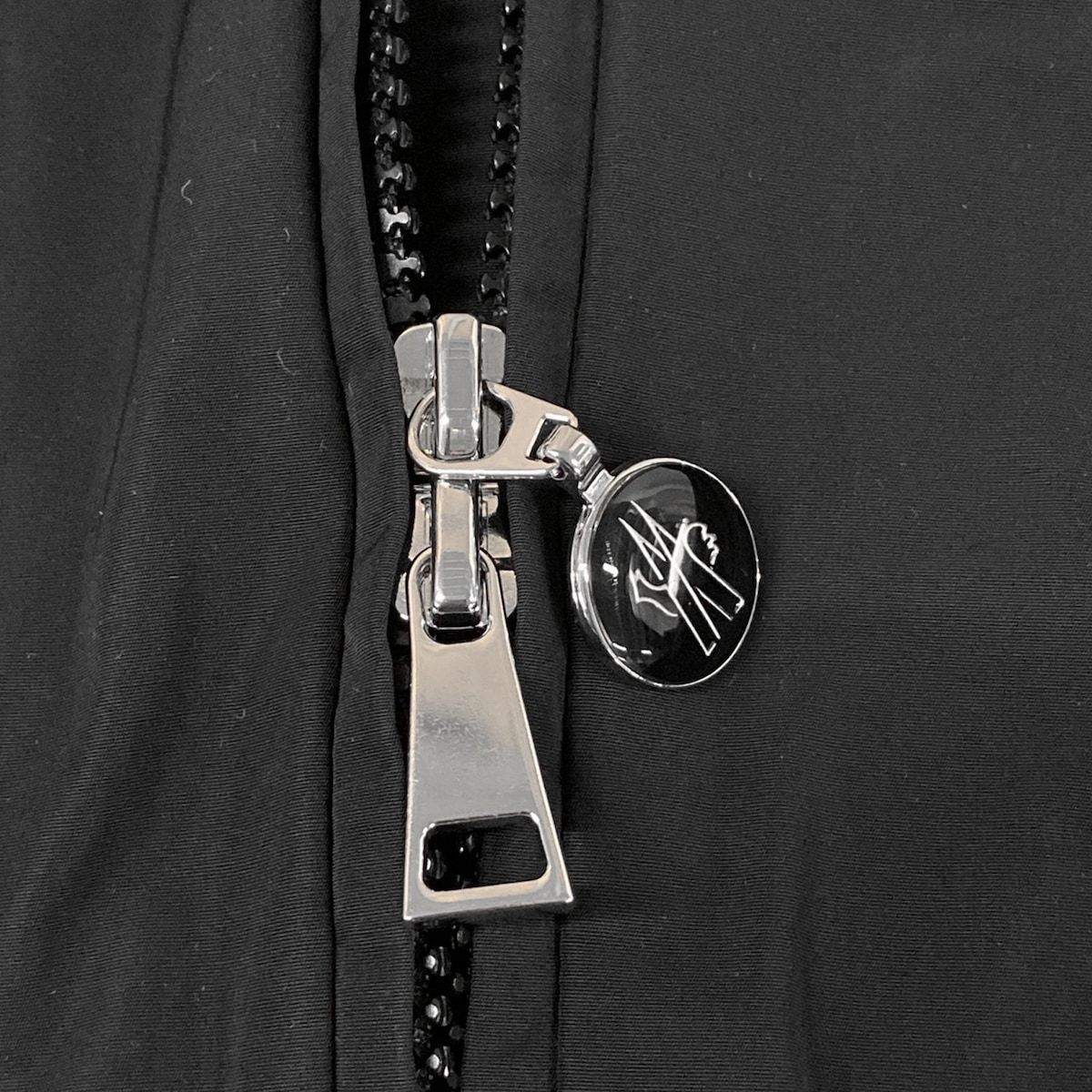 MONCLER(モンクレール) ブルゾン サイズ0 XS レディース美品 LEANDRO 黒 長袖/冬 MONCLER(モンクレール) ブルゾン サイズ0 XS レディース美品 LEANDRO 黒 長袖/冬