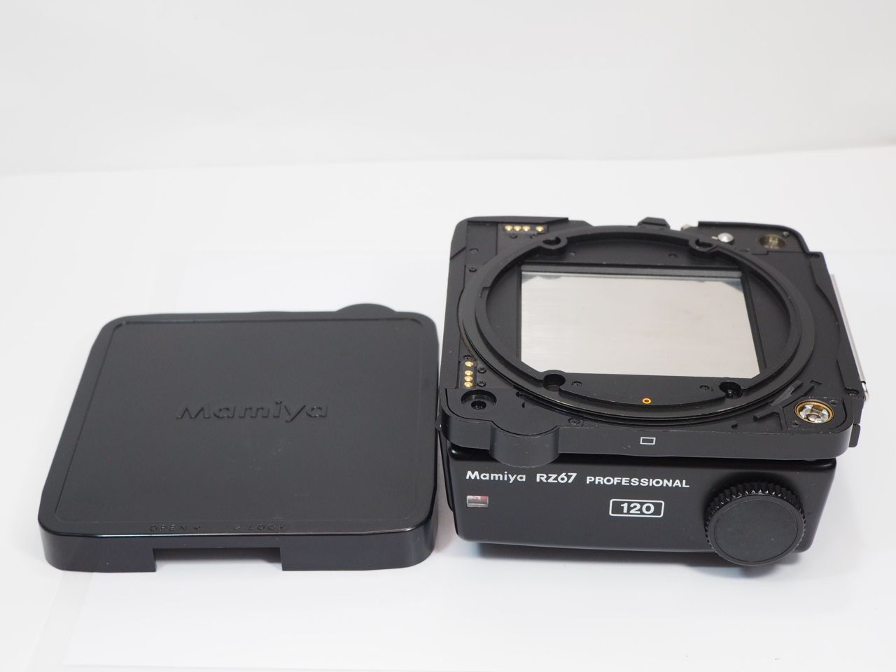 送料無料 Mamiya RZ67 PROFESSIONAL 120 ロールフィルムホルダー
