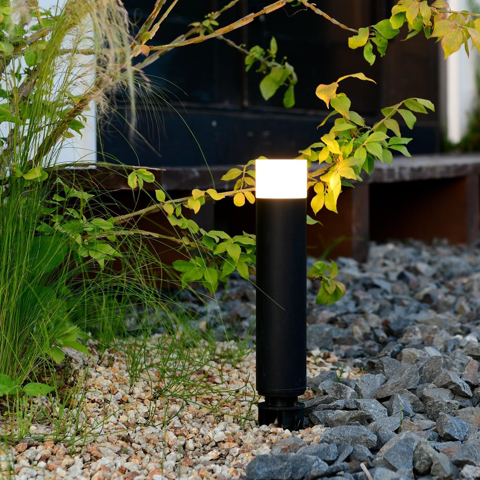 ガーデンマスター(Gardenmaster) ガーデントワイライト コンセント式 セット品 角度調整30度 ACコントローラー付 IP65 約120lm LED AC100V 防塵防水 コード5m 自動点灯消灯 玄関照明 庭園灯 誘導灯 間接照明 防 国内発送