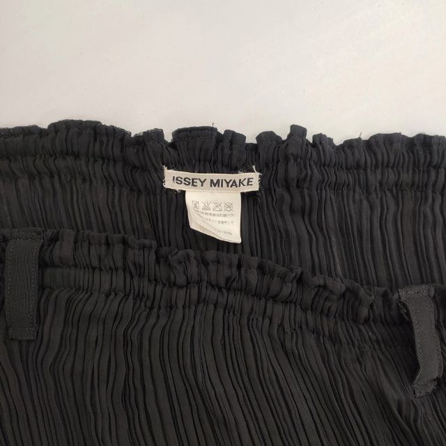 ISSEY MIYAKE プリーツスカート ベルトループ付き IM02FG918 ロング