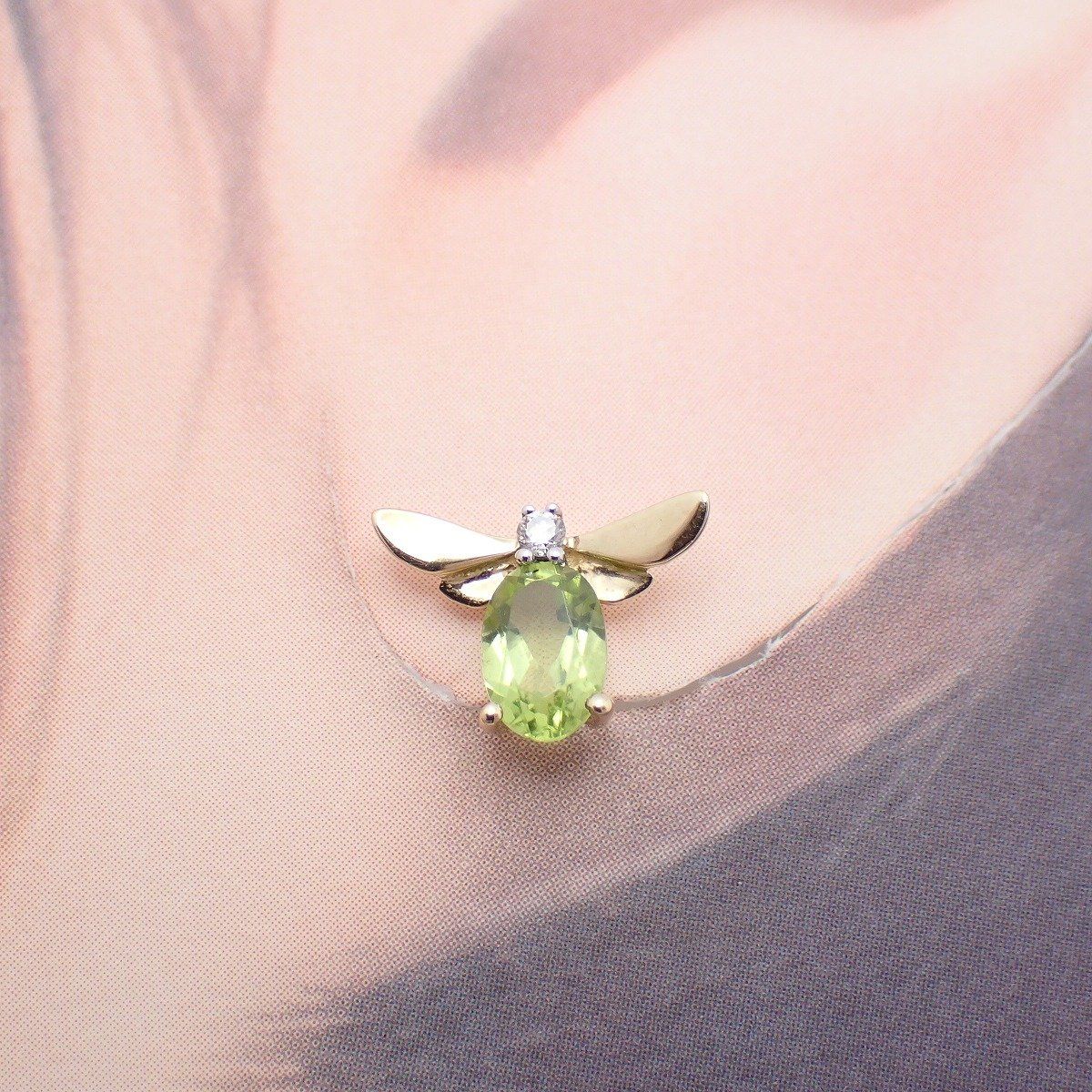 Bijou de Mミニミツバチピアス（BMEABEEPERY） Bijou de M ビジュードM ミニミツバチ ピアス K10YG/ペリドット0.48ct