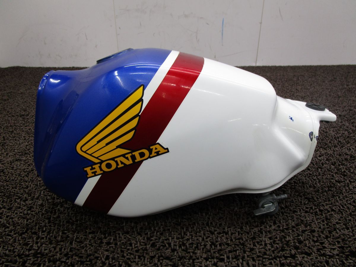 FTR223 ガソリンタンク フューエルコック □B9928！MC34 ホンダ