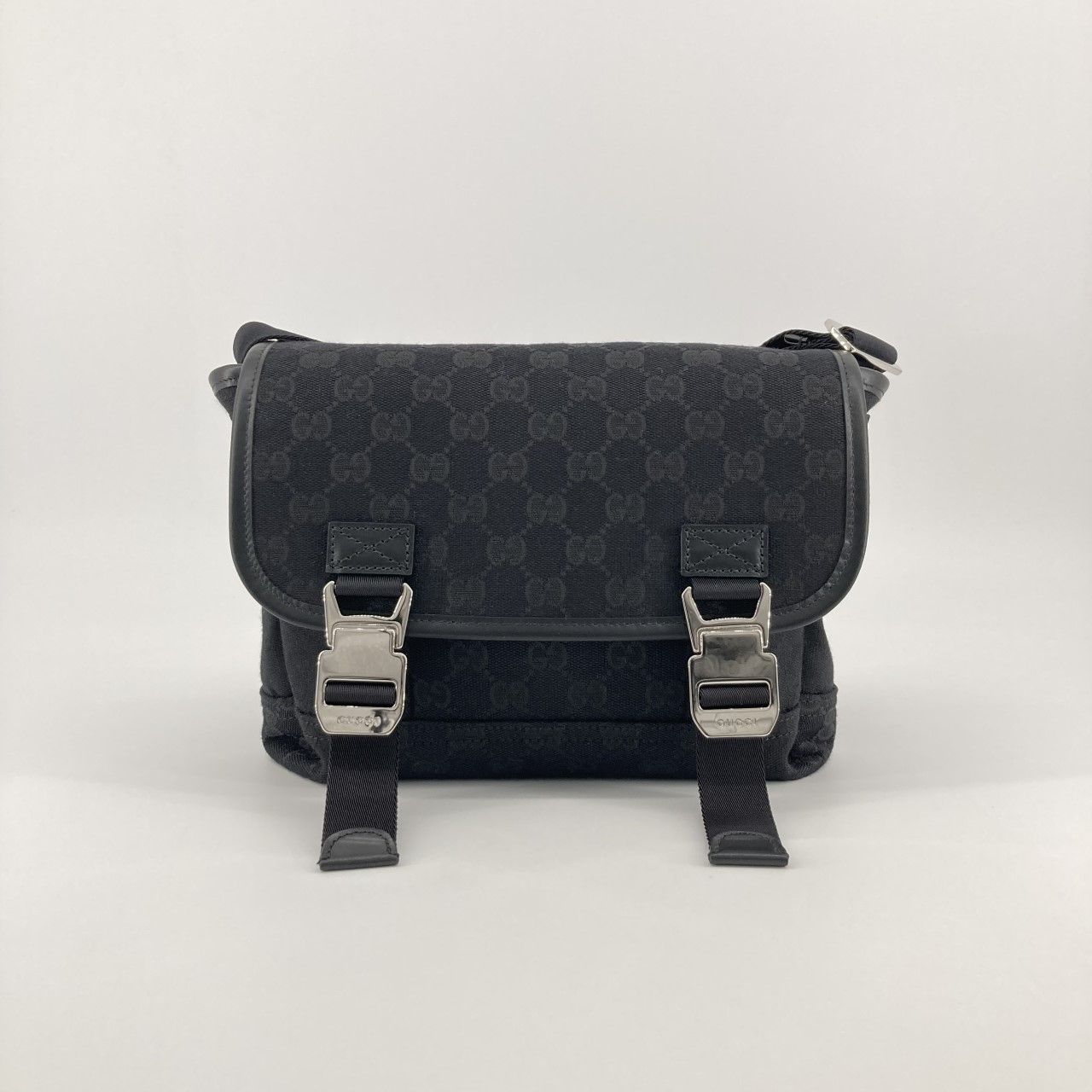GUCCI（グッチ） GGキャンバス レザートリム 854745 ショルダーバッグ ブラック