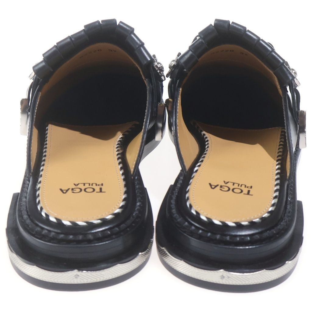 TOGA PULLA (トーガ プルラ) METAL PARTS MULE TASSEL LOAFER メタル