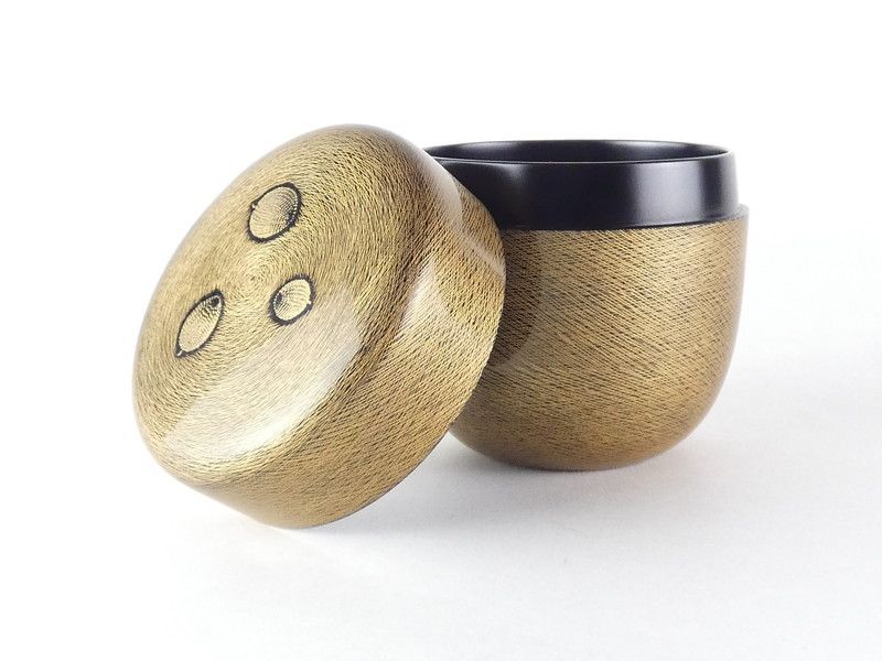 前志芸男「沈金 松葉松笠図 棗」共箱 木製 保証品 茶道具 輪島塗 /R259