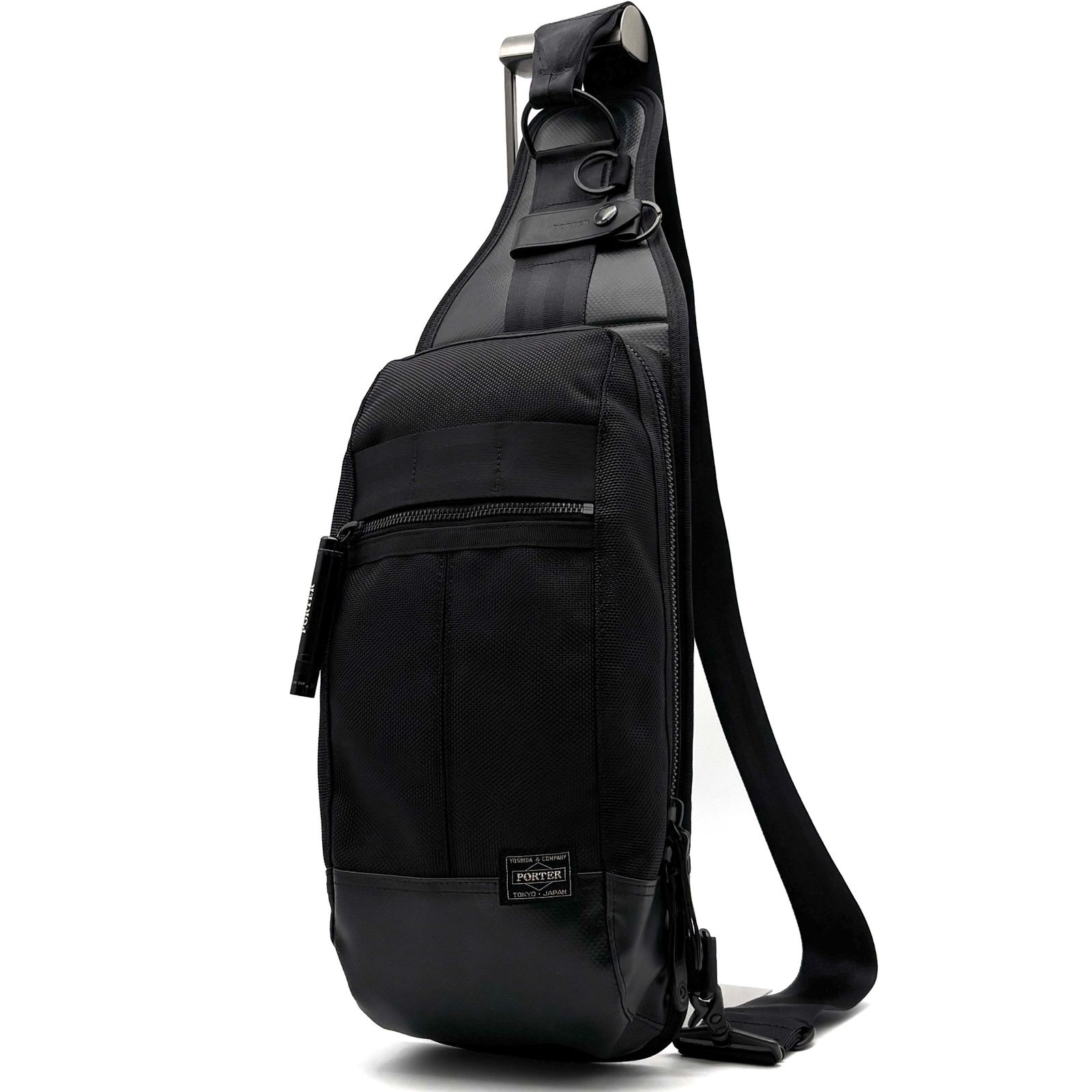 美品 ポーター PORTER ヒート スリングバッグ ボディバッグ ワンショルダー バリスターナイロン ターポリン ブラック 黒 クロスボディ 斜め掛け 夏休み 帰省 お盆 敬老の日 シルバーウィーク 秋 行楽 ギフト プレゼント ご褒美