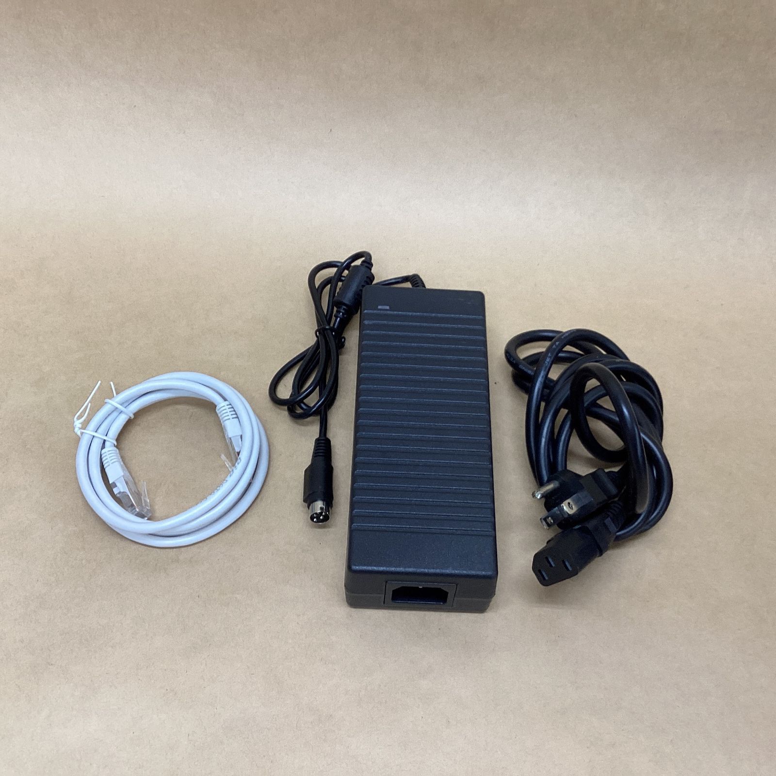 美品】SYNOLOGY DS920+ 4ベイ NAS 8TB 動作確認済 - メルカリ