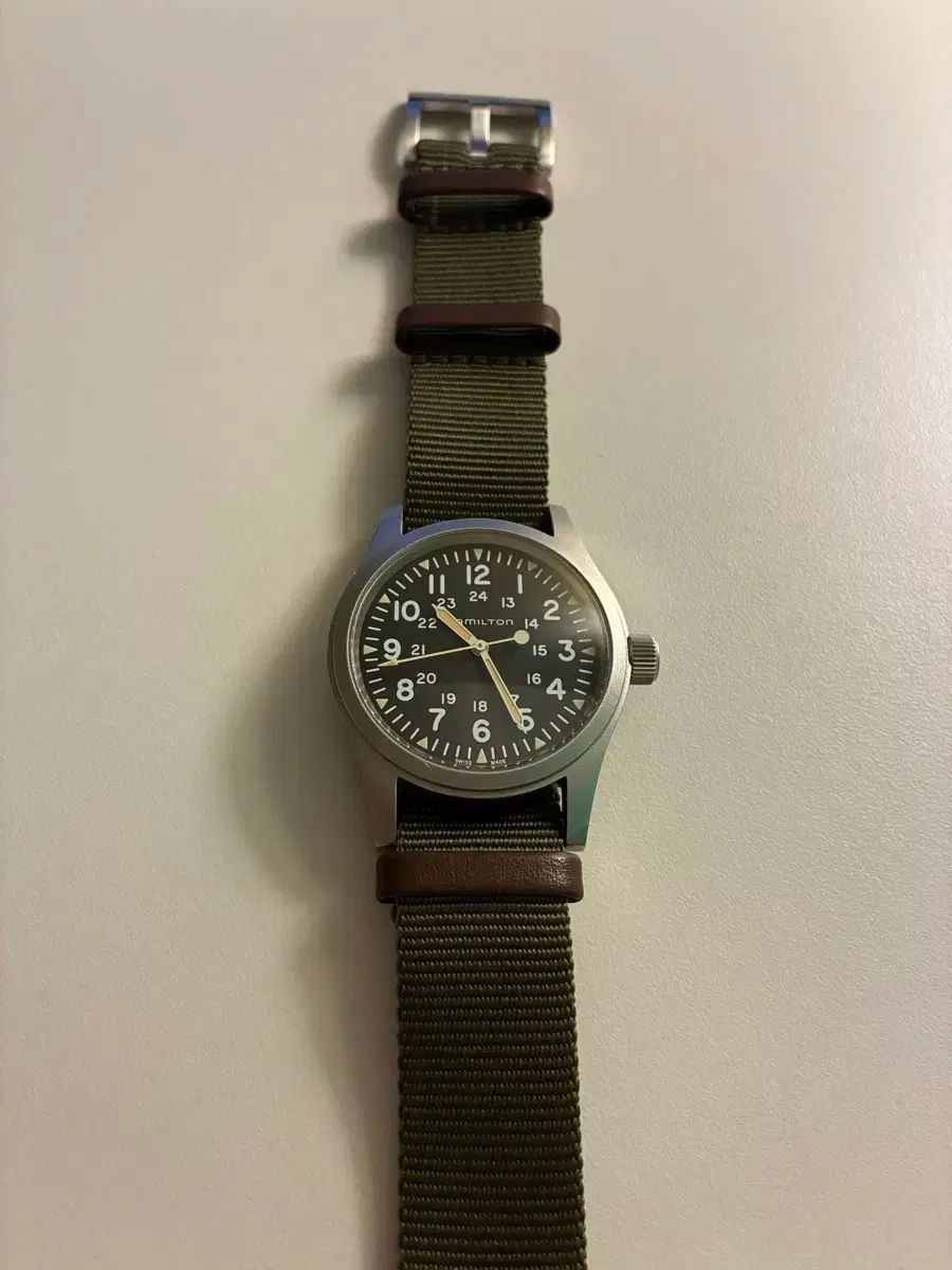 ハミルトン カーキフィールド メカニカル 38mm 手巻きモデル